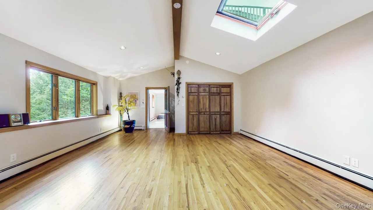 376 Abbey Road, Woodstock, NY, 2 Bedrooms Bedrooms, 5 Rooms Rooms,2 BathroomsBathrooms,Residential Lease,For Rent,Abbey,0,992519 376 Abbey Road, Woodstock, NY, 2 Bedrooms Bedrooms, 5 Rooms Rooms,2 BathroomsBathrooms,Residential Lease,For Rent,Abbey,0,992519