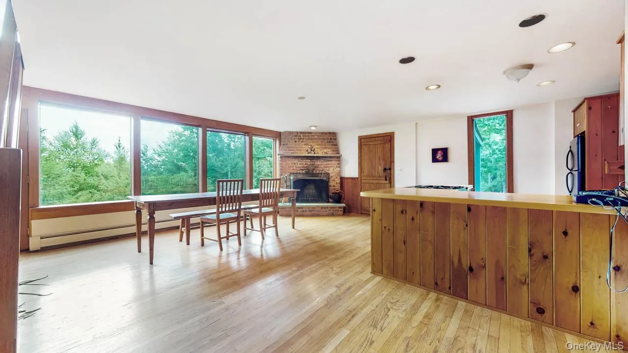 376 Abbey Road, Woodstock, NY, 2 Bedrooms Bedrooms, 5 Rooms Rooms,2 BathroomsBathrooms,Residential Lease,For Rent,Abbey,0,992519 376 Abbey Road, Woodstock, NY, 2 Bedrooms Bedrooms, 5 Rooms Rooms,2 BathroomsBathrooms,Residential Lease,For Rent,Abbey,0,992519
