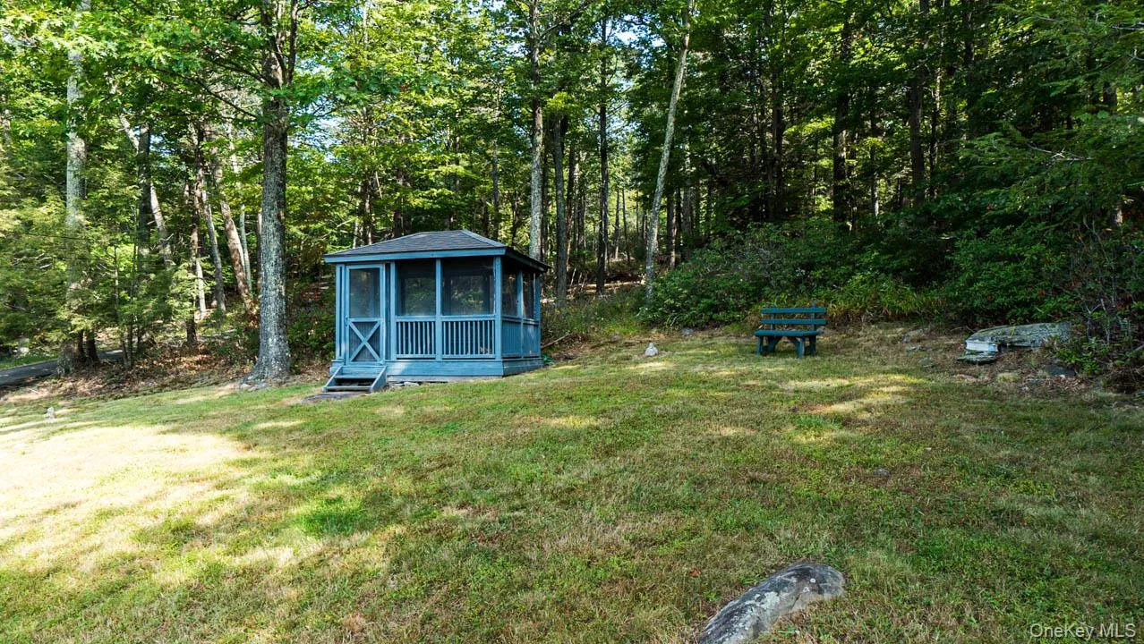 376 Abbey Road, Woodstock, NY, 2 Bedrooms Bedrooms, 5 Rooms Rooms,2 BathroomsBathrooms,Residential Lease,For Rent,Abbey,0,992519 376 Abbey Road, Woodstock, NY, 2 Bedrooms Bedrooms, 5 Rooms Rooms,2 BathroomsBathrooms,Residential Lease,For Rent,Abbey,0,992519
