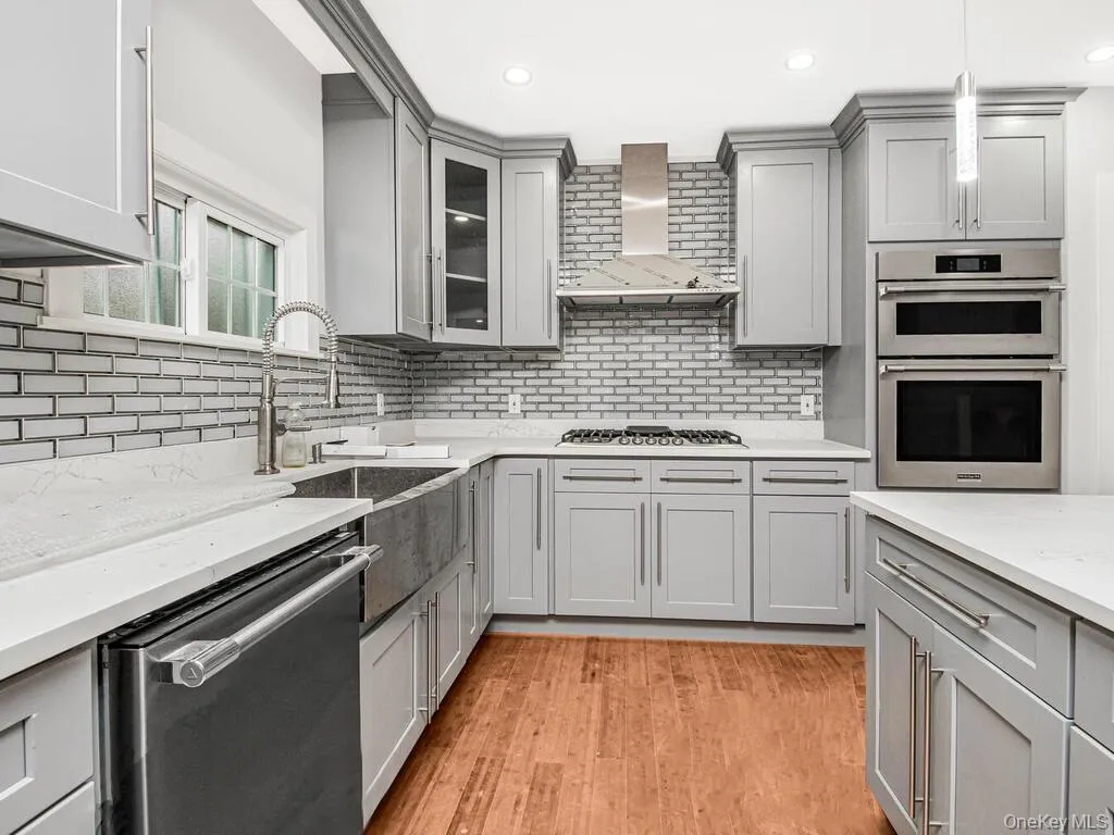15 Lakeview Road, North Salem, NY, 5 Bedrooms Bedrooms, 11 Rooms Rooms,2 BathroomsBathrooms,Residential Lease,For Rent,Lakeview,0,992526 15 Lakeview Road, North Salem, NY, 5 Bedrooms Bedrooms, 11 Rooms Rooms,2 BathroomsBathrooms,Residential Lease,For Rent,Lakeview,0,992526