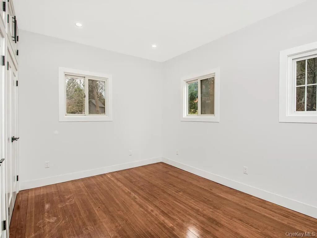 15 Lakeview Road, North Salem, NY, 5 Bedrooms Bedrooms, 11 Rooms Rooms,2 BathroomsBathrooms,Residential Lease,For Rent,Lakeview,0,992526 15 Lakeview Road, North Salem, NY, 5 Bedrooms Bedrooms, 11 Rooms Rooms,2 BathroomsBathrooms,Residential Lease,For Rent,Lakeview,0,992526