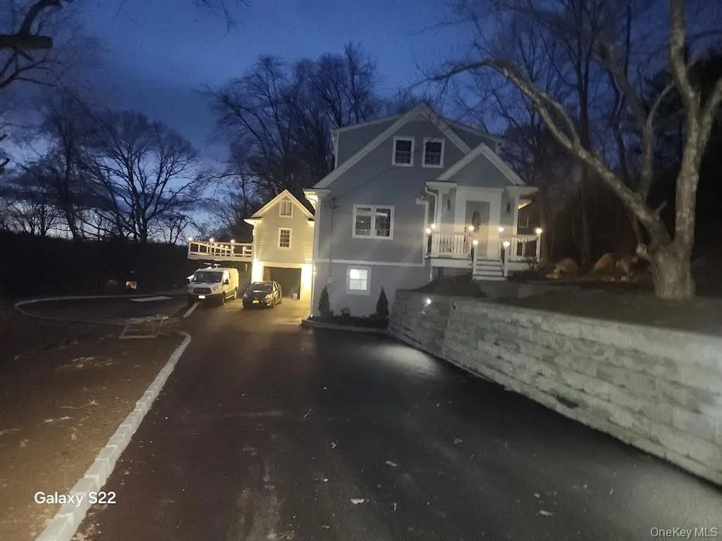 15 Lakeview Road, North Salem, NY, 5 Bedrooms Bedrooms, 11 Rooms Rooms,2 BathroomsBathrooms,Residential Lease,For Rent,Lakeview,0,992526 15 Lakeview Road, North Salem, NY, 5 Bedrooms Bedrooms, 11 Rooms Rooms,2 BathroomsBathrooms,Residential Lease,For Rent,Lakeview,0,992526