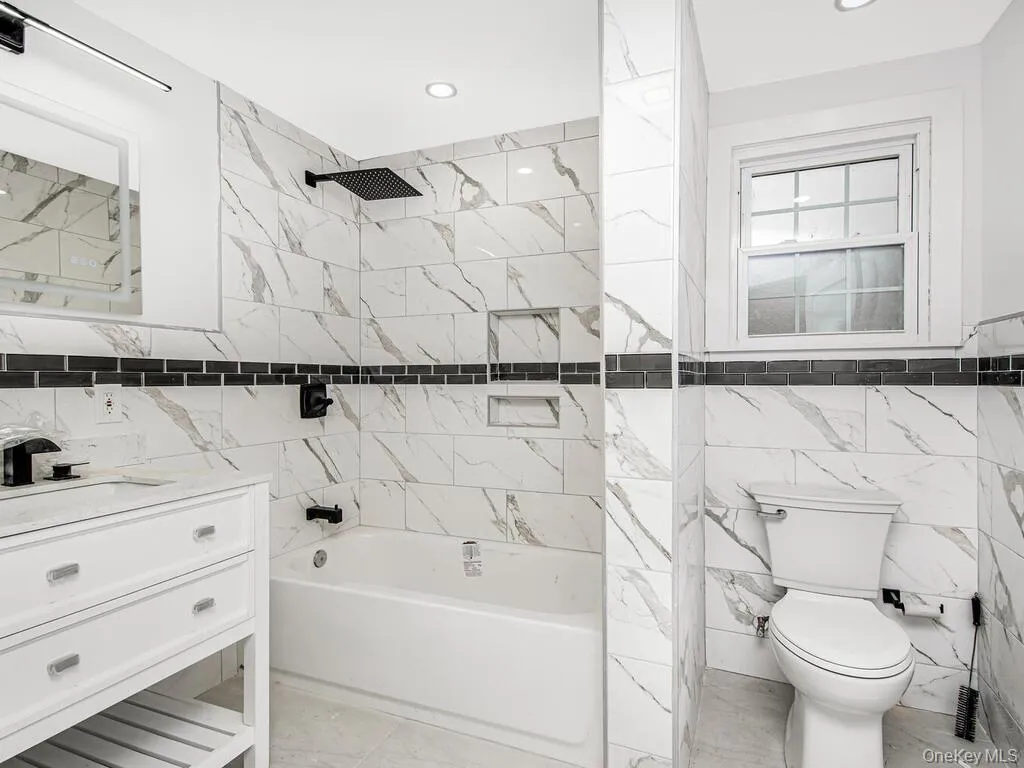 15 Lakeview Road, North Salem, NY, 5 Bedrooms Bedrooms, 11 Rooms Rooms,2 BathroomsBathrooms,Residential Lease,For Rent,Lakeview,0,992526 15 Lakeview Road, North Salem, NY, 5 Bedrooms Bedrooms, 11 Rooms Rooms,2 BathroomsBathrooms,Residential Lease,For Rent,Lakeview,0,992526