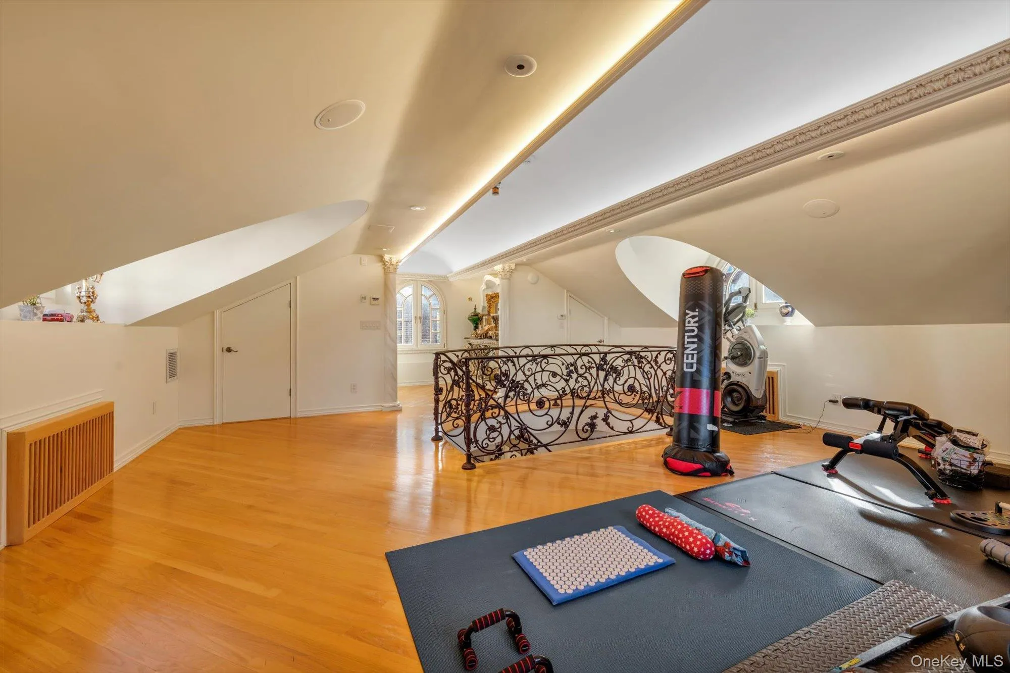 7207 112th Street, New York, NY, 4 Bedrooms Bedrooms, 9 Rooms Rooms,4 BathroomsBathrooms,Residential Sale,For Rent,112th,0,992537 7207 112th Street, New York, NY, 4 Bedrooms Bedrooms, 9 Rooms Rooms,4 BathroomsBathrooms,Residential Sale,For Rent,112th,0,992537