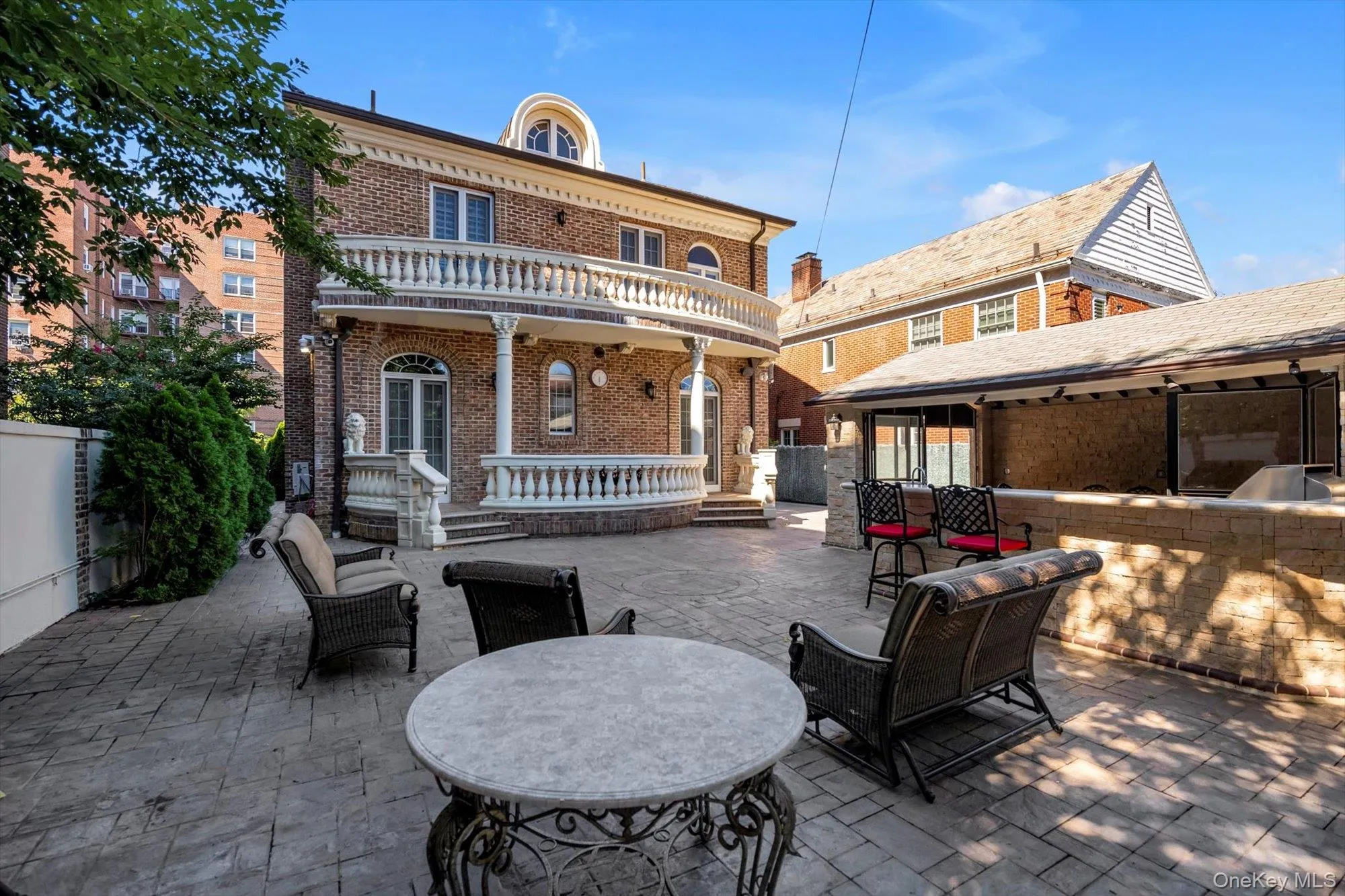 7207 112th Street, New York, NY, 4 Bedrooms Bedrooms, 9 Rooms Rooms,4 BathroomsBathrooms,Residential Sale,For Rent,112th,0,992537 7207 112th Street, New York, NY, 4 Bedrooms Bedrooms, 9 Rooms Rooms,4 BathroomsBathrooms,Residential Sale,For Rent,112th,0,992537