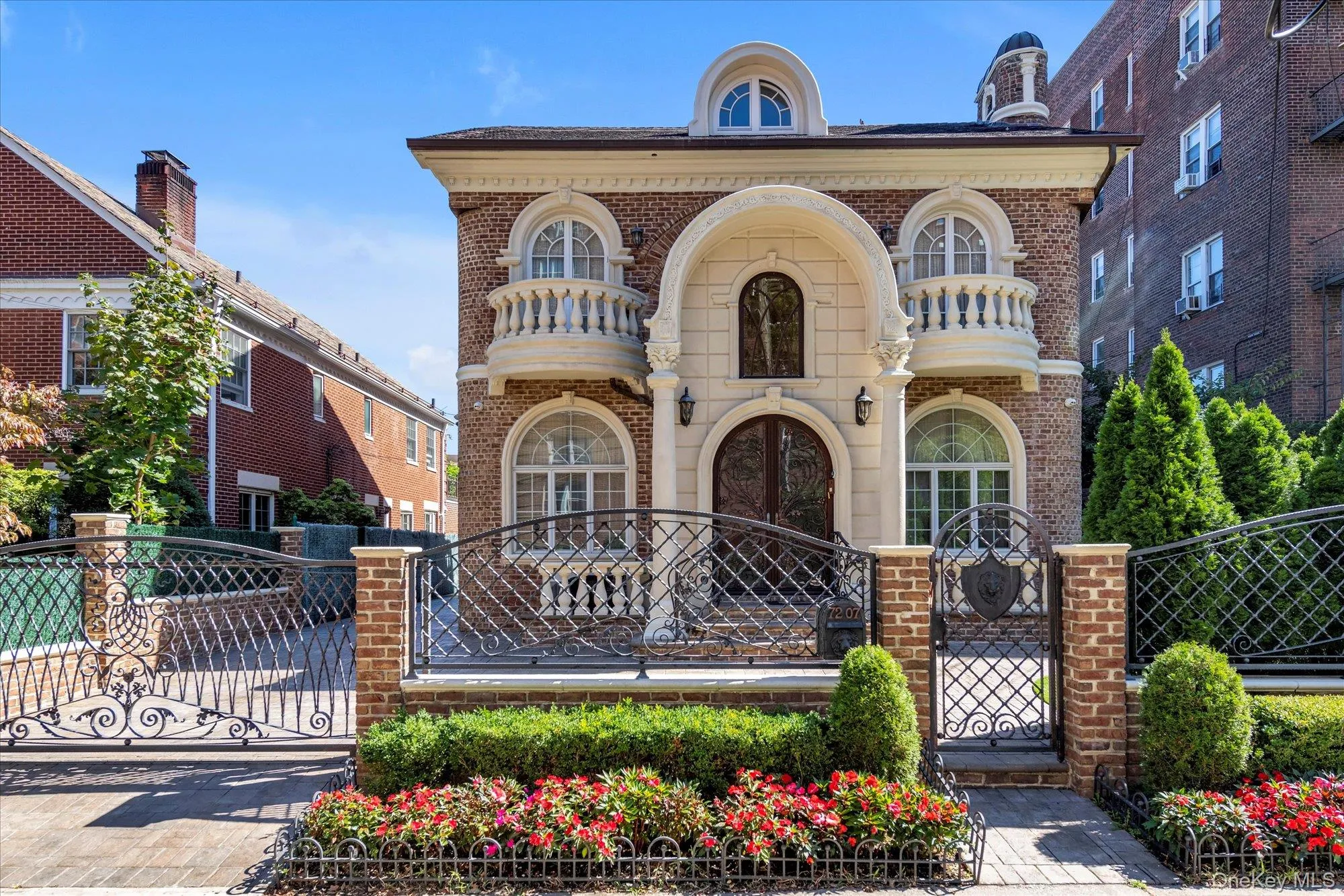 7207 112th Street, New York, NY, 4 Bedrooms Bedrooms, 9 Rooms Rooms,4 BathroomsBathrooms,Residential Sale,For Rent,112th,0,992537 7207 112th Street, New York, NY, 4 Bedrooms Bedrooms, 9 Rooms Rooms,4 BathroomsBathrooms,Residential Sale,For Rent,112th,0,992537