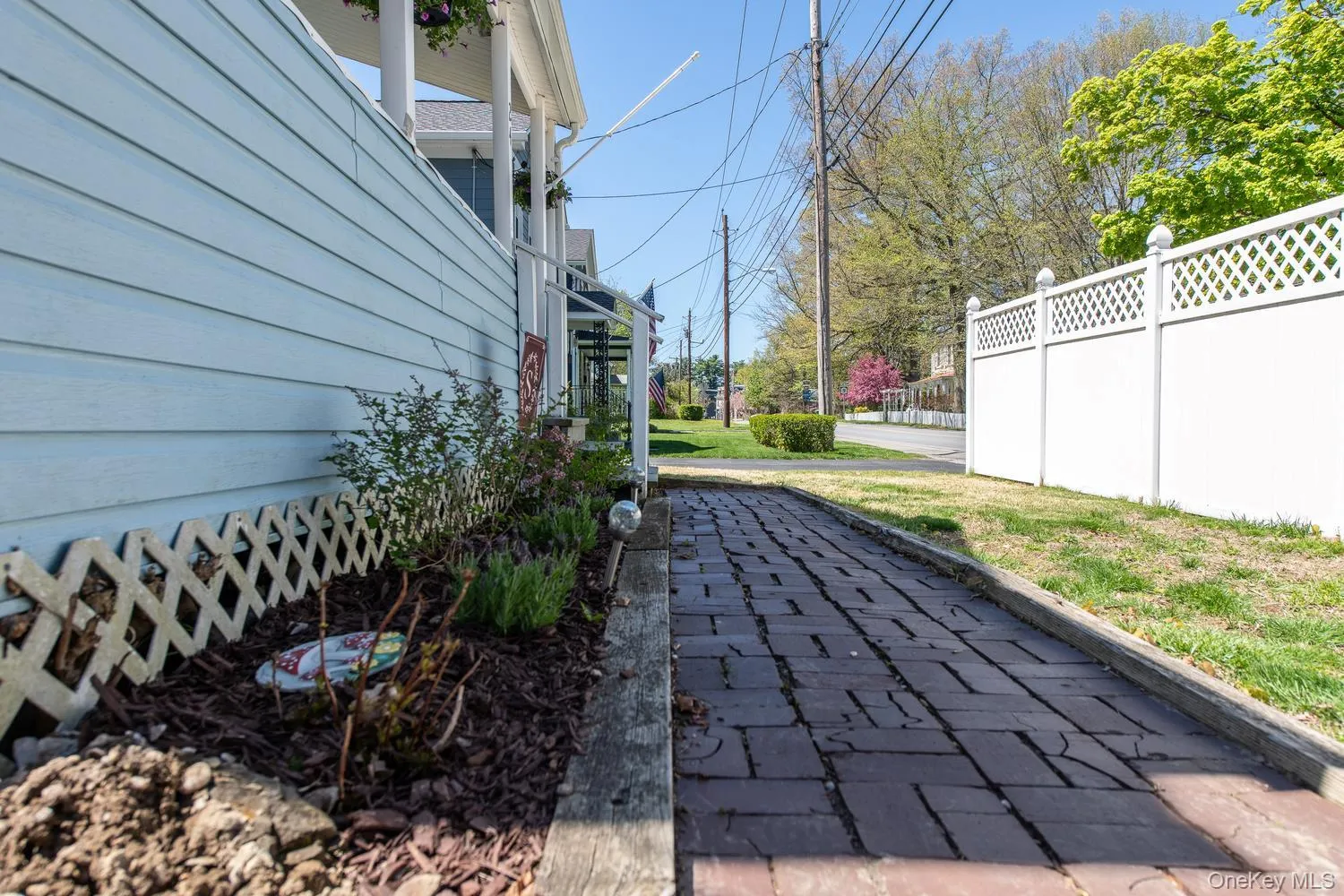 24 Market Street, Hyde Park, NY, 3 Bedrooms Bedrooms, 6 Rooms Rooms,2 BathroomsBathrooms,Residential,For Rent,Market,0,992539 24 Market Street, Hyde Park, NY, 3 Bedrooms Bedrooms, 6 Rooms Rooms,2 BathroomsBathrooms,Residential,For Rent,Market,0,992539