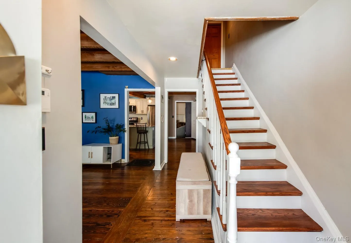 24 Market Street, Hyde Park, NY, 3 Bedrooms Bedrooms, 6 Rooms Rooms,2 BathroomsBathrooms,Residential,For Rent,Market,0,992539 24 Market Street, Hyde Park, NY, 3 Bedrooms Bedrooms, 6 Rooms Rooms,2 BathroomsBathrooms,Residential,For Rent,Market,0,992539