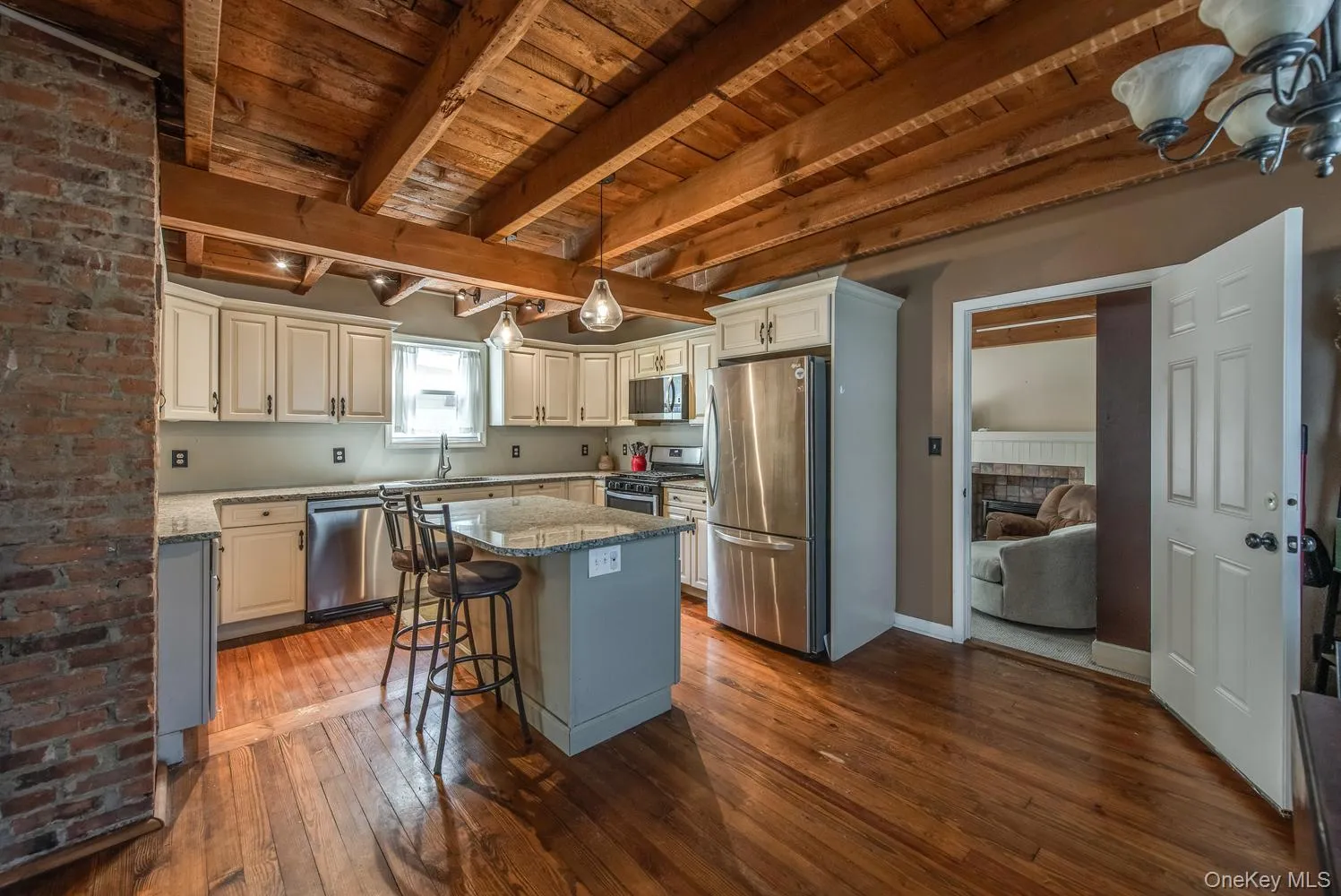 24 Market Street, Hyde Park, NY, 3 Bedrooms Bedrooms, 6 Rooms Rooms,2 BathroomsBathrooms,Residential,For Rent,Market,0,992539 24 Market Street, Hyde Park, NY, 3 Bedrooms Bedrooms, 6 Rooms Rooms,2 BathroomsBathrooms,Residential,For Rent,Market,0,992539