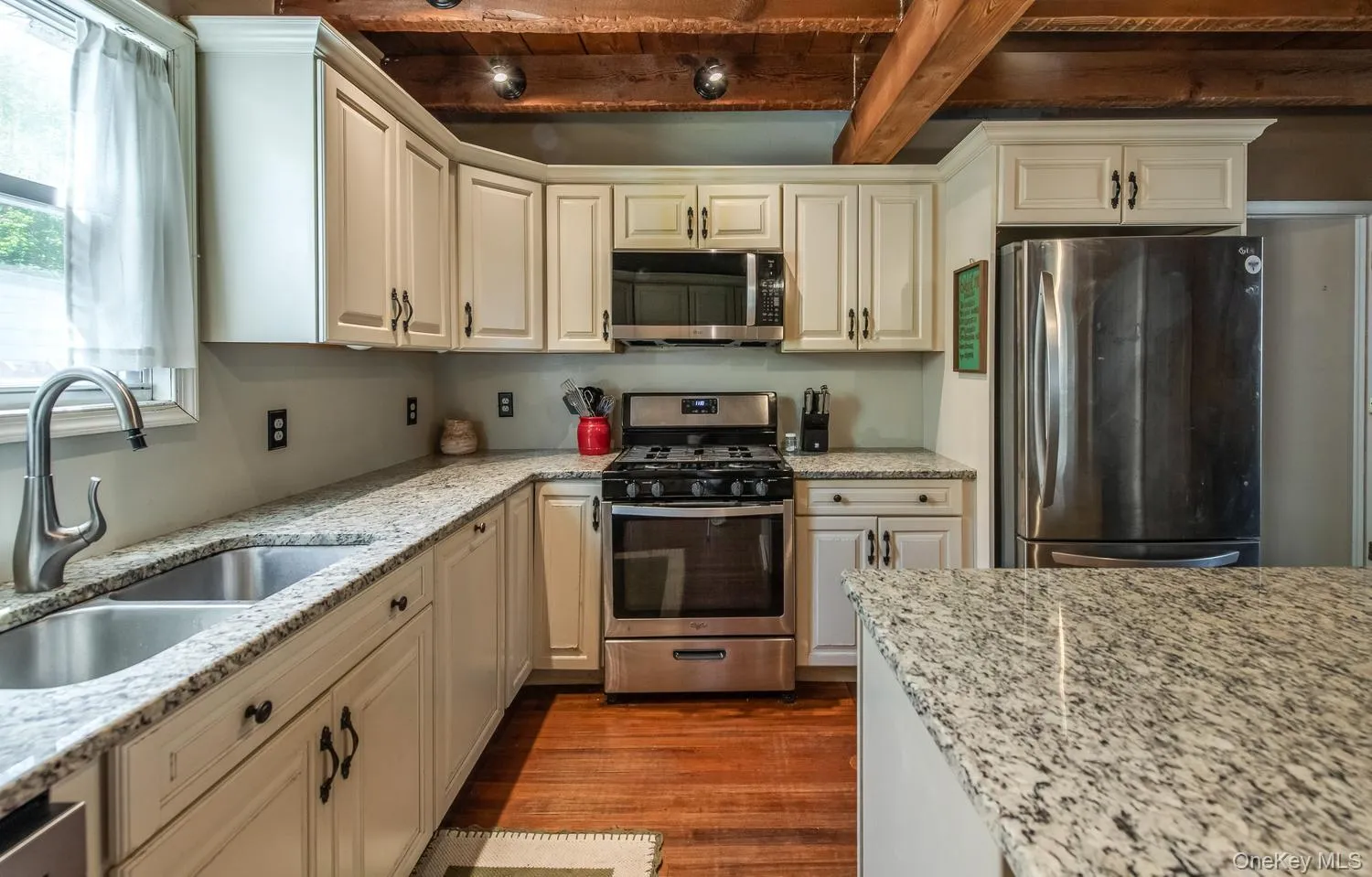 24 Market Street, Hyde Park, NY, 3 Bedrooms Bedrooms, 6 Rooms Rooms,2 BathroomsBathrooms,Residential,For Rent,Market,0,992539 24 Market Street, Hyde Park, NY, 3 Bedrooms Bedrooms, 6 Rooms Rooms,2 BathroomsBathrooms,Residential,For Rent,Market,0,992539