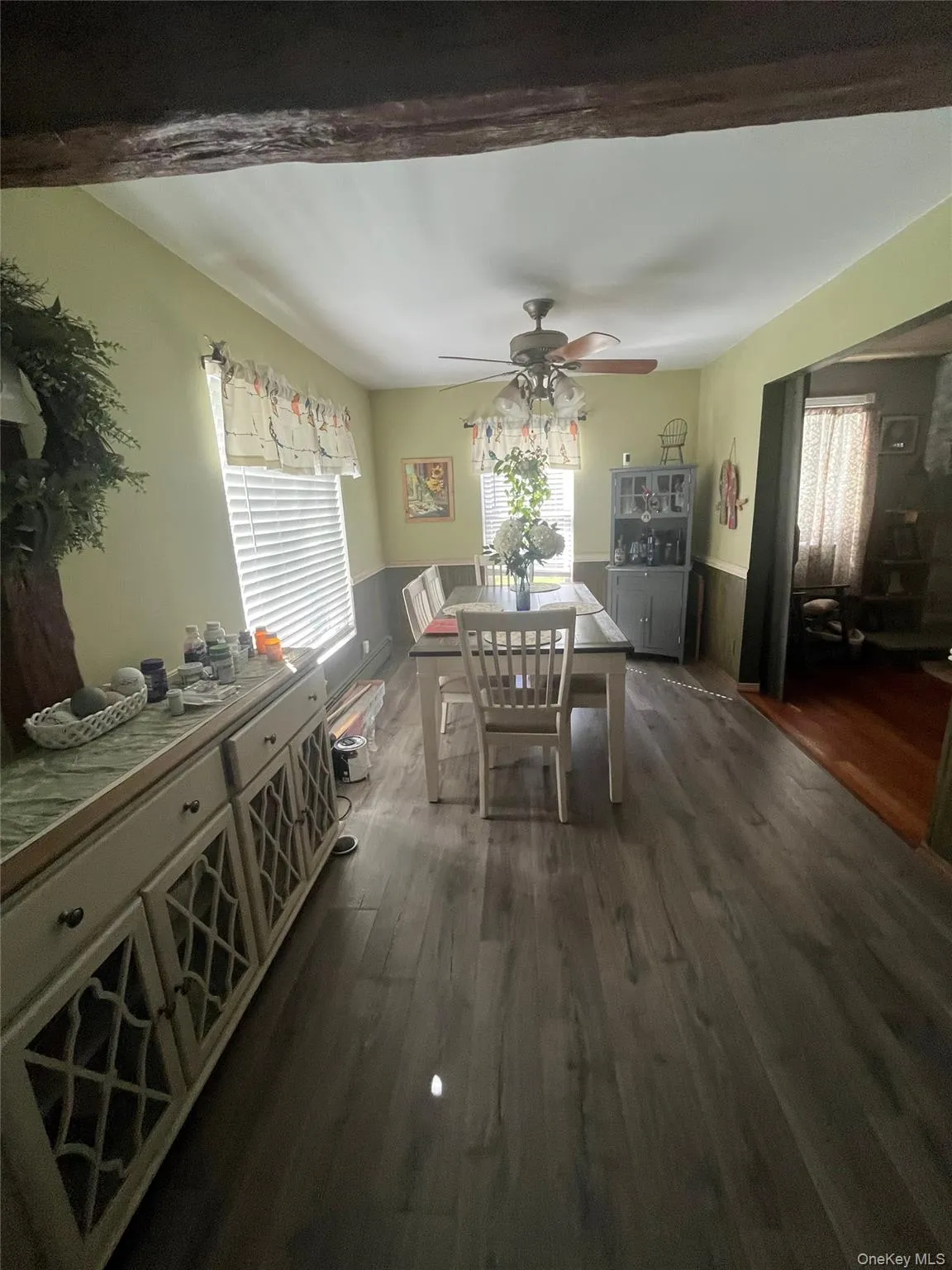533 Montauk Highway, Southampton, New York 11978