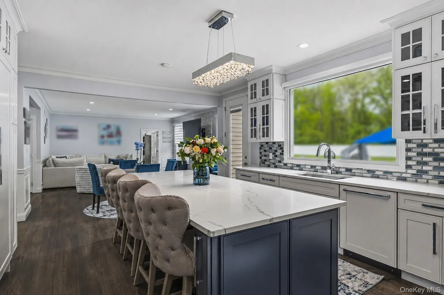 127 Elmwood Drive, Huntington, NY, 5 Bedrooms Bedrooms, 11 Rooms Rooms,3 BathroomsBathrooms,Residential,For Rent,Elmwood,0,992554 127 Elmwood Drive, Huntington, NY, 5 Bedrooms Bedrooms, 11 Rooms Rooms,3 BathroomsBathrooms,Residential,For Rent,Elmwood,0,992554