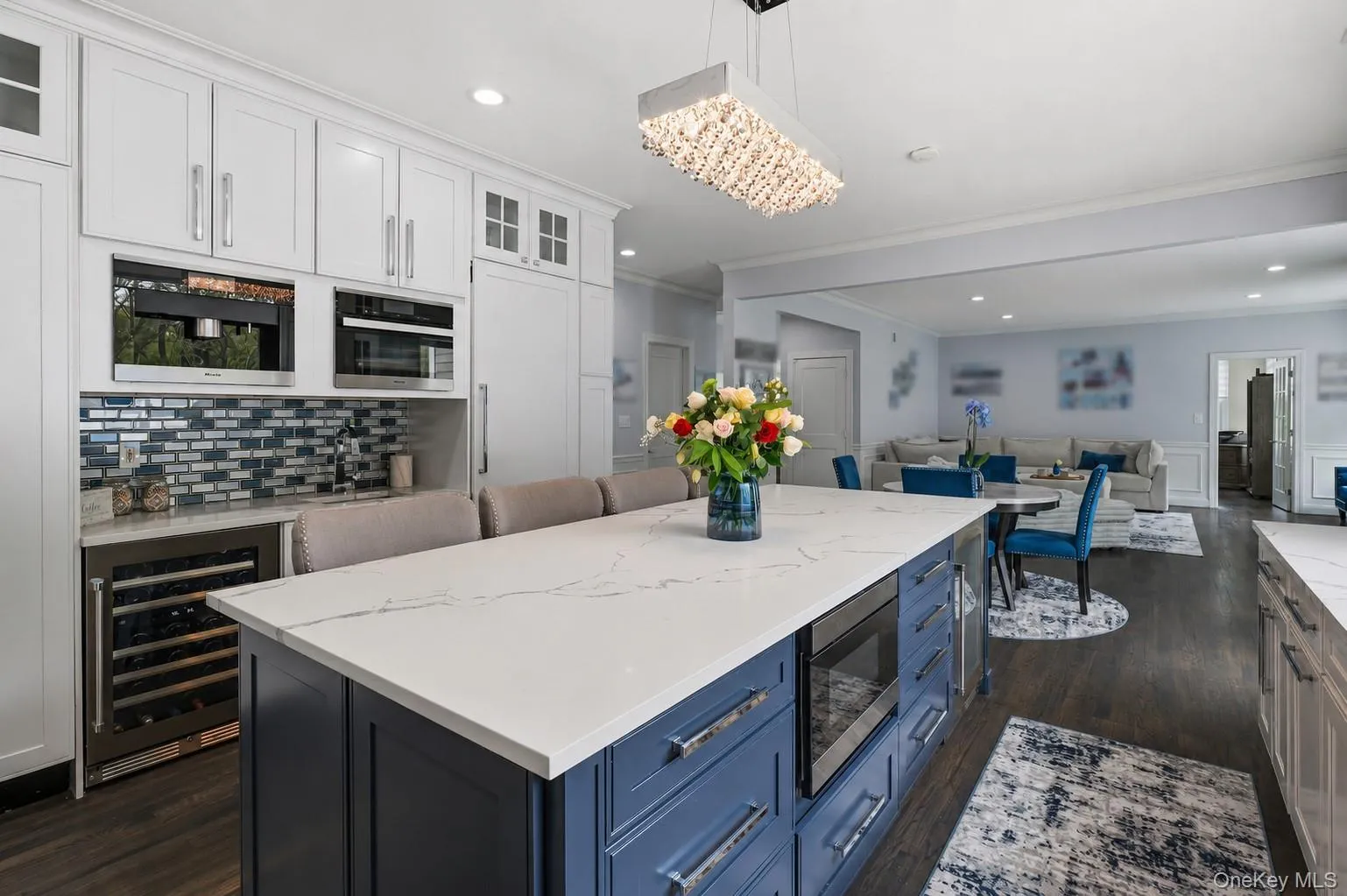 127 Elmwood Drive, Huntington, NY, 5 Bedrooms Bedrooms, 11 Rooms Rooms,3 BathroomsBathrooms,Residential,For Rent,Elmwood,0,992554 127 Elmwood Drive, Huntington, NY, 5 Bedrooms Bedrooms, 11 Rooms Rooms,3 BathroomsBathrooms,Residential,For Rent,Elmwood,0,992554