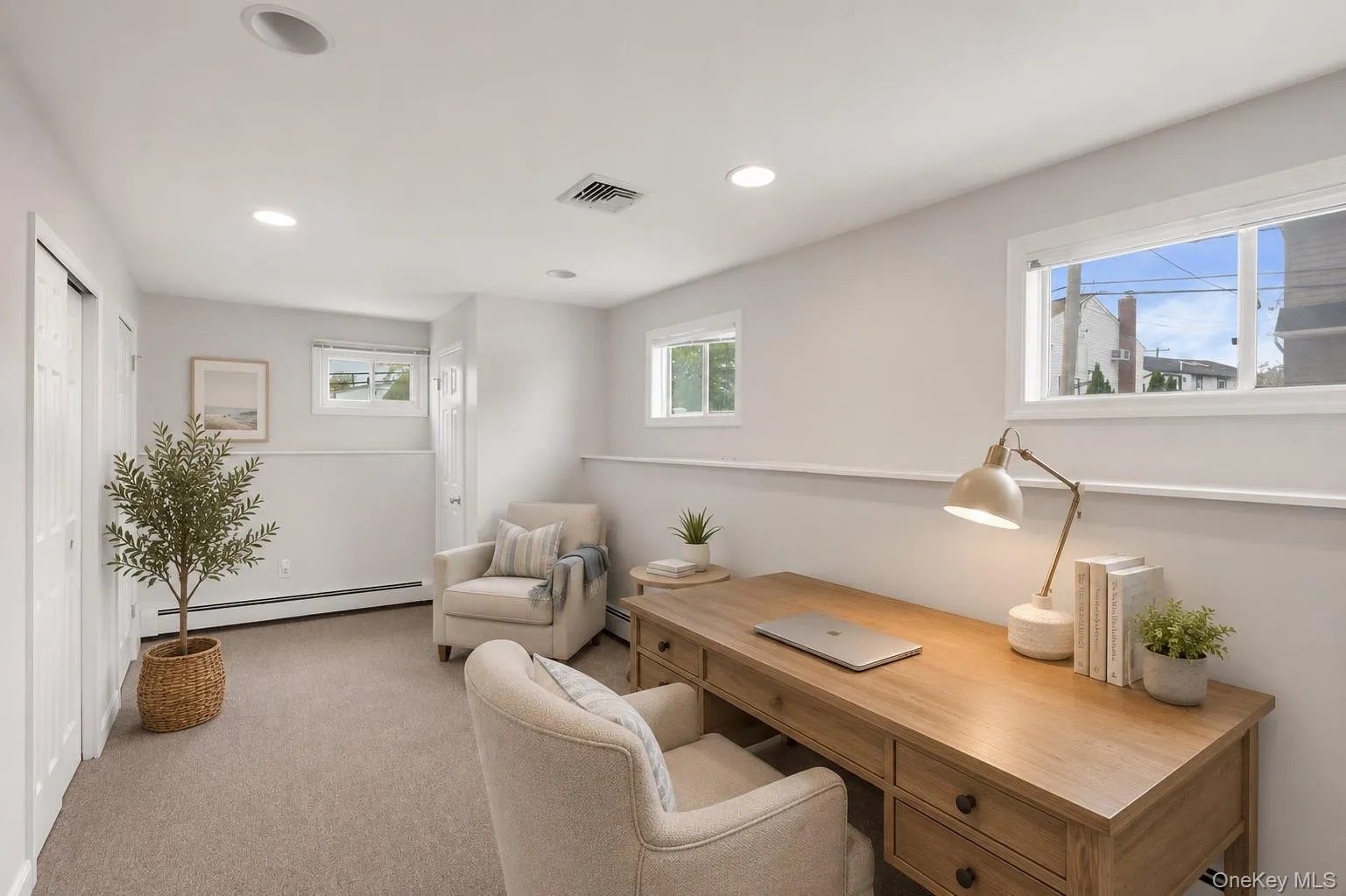 2756 Barbara Road, Hempstead, NY, 4 Bedrooms Bedrooms, 7 Rooms Rooms,2 BathroomsBathrooms,Residential,For Rent,Barbara,0,992557 2756 Barbara Road, Hempstead, NY, 4 Bedrooms Bedrooms, 7 Rooms Rooms,2 BathroomsBathrooms,Residential,For Rent,Barbara,0,992557