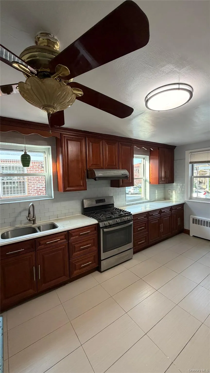 50-27 192nd Street, New York, NY, 4 Bedrooms Bedrooms, 6 Rooms Rooms,2 BathroomsBathrooms,Residential,For Rent,192nd,0,992562 50-27 192nd Street, New York, NY, 4 Bedrooms Bedrooms, 6 Rooms Rooms,2 BathroomsBathrooms,Residential,For Rent,192nd,0,992562
