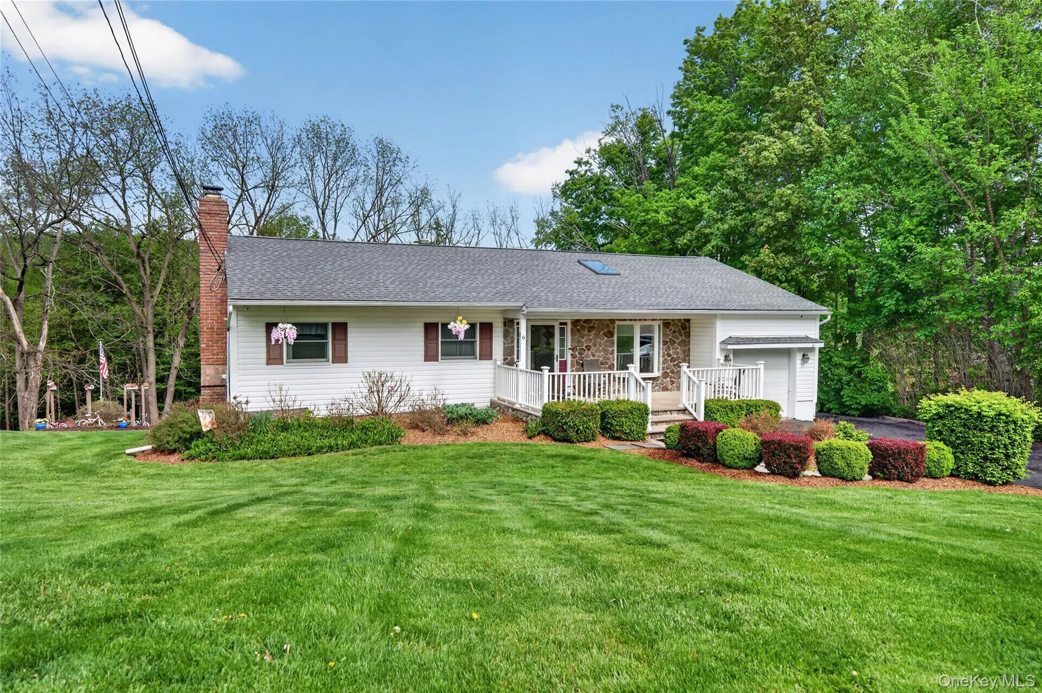 6 Pine Hill Road, Blooming Grove, NY, 3 Bedrooms Bedrooms, 8 Rooms Rooms,2 BathroomsBathrooms,Residential,For Rent,Pine Hill,0,992570 6 Pine Hill Road, Blooming Grove, NY, 3 Bedrooms Bedrooms, 8 Rooms Rooms,2 BathroomsBathrooms,Residential,For Rent,Pine Hill,0,992570
