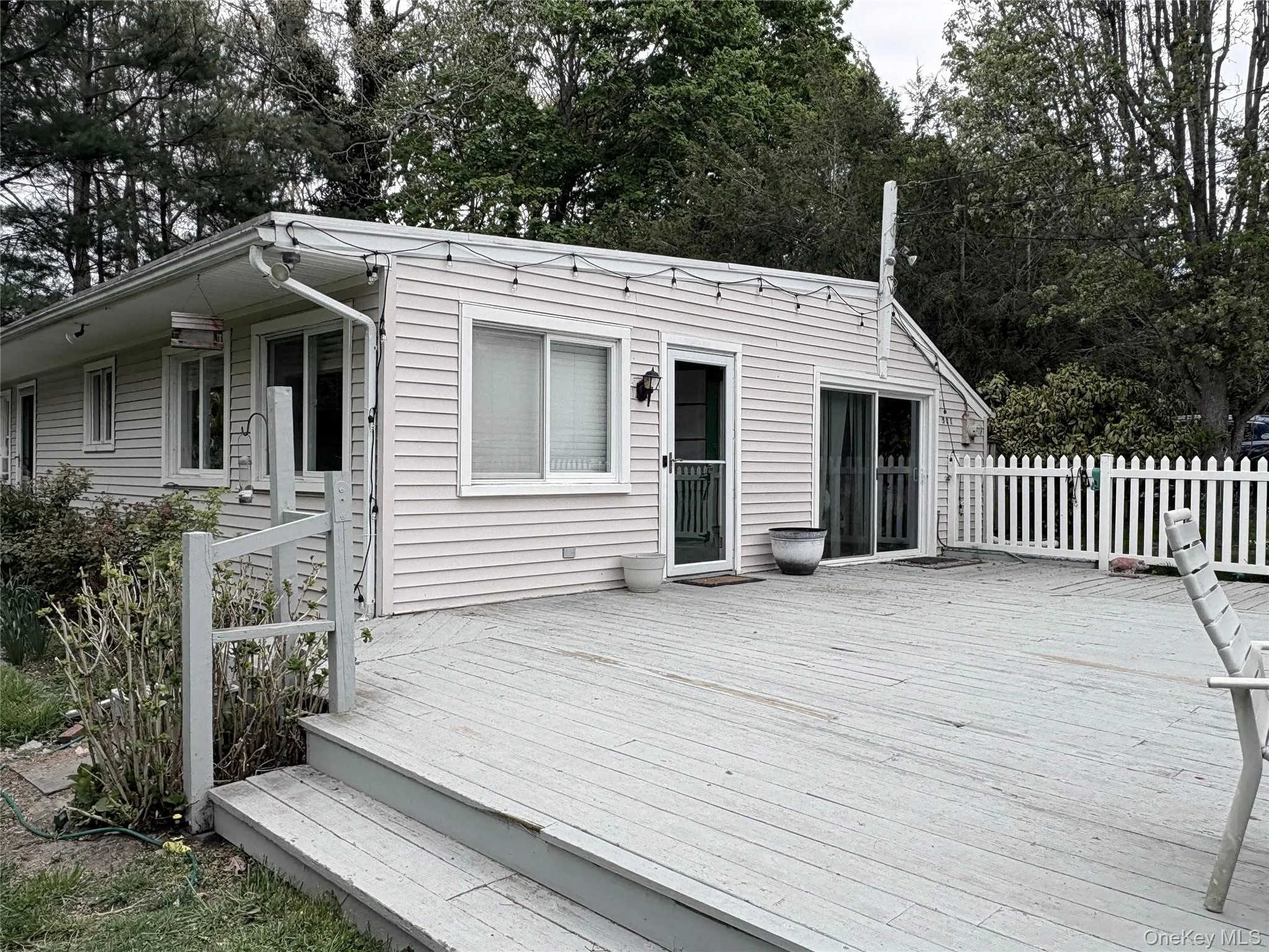 531 Montauk Highway, Southampton, New York 11978