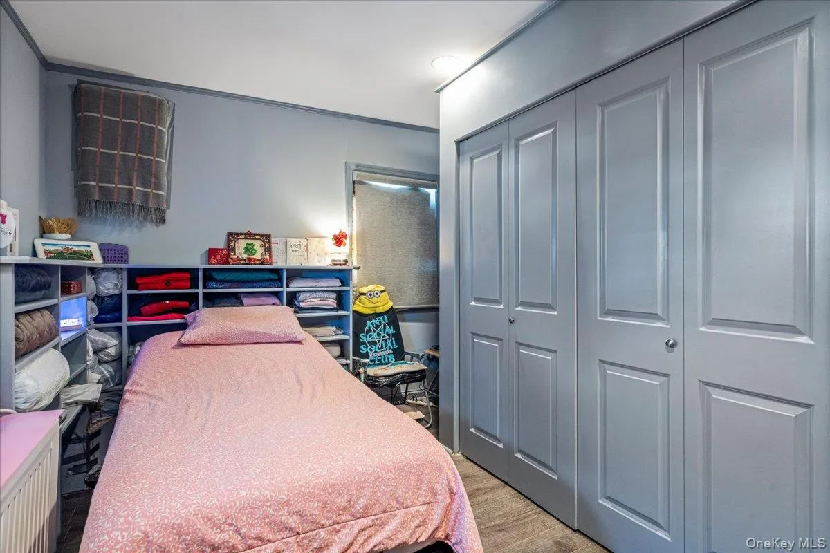1720 37th Street, New York, NY, 2 Bedrooms Bedrooms, 6 Rooms Rooms,2 BathroomsBathrooms,Residential,For Rent,37th,0,992583 1720 37th Street, New York, NY, 2 Bedrooms Bedrooms, 6 Rooms Rooms,2 BathroomsBathrooms,Residential,For Rent,37th,0,992583