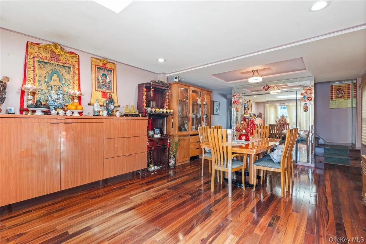 1720 37th Street, New York, NY, 2 Bedrooms Bedrooms, 6 Rooms Rooms,2 BathroomsBathrooms,Residential,For Rent,37th,0,992583 1720 37th Street, New York, NY, 2 Bedrooms Bedrooms, 6 Rooms Rooms,2 BathroomsBathrooms,Residential,For Rent,37th,0,992583
