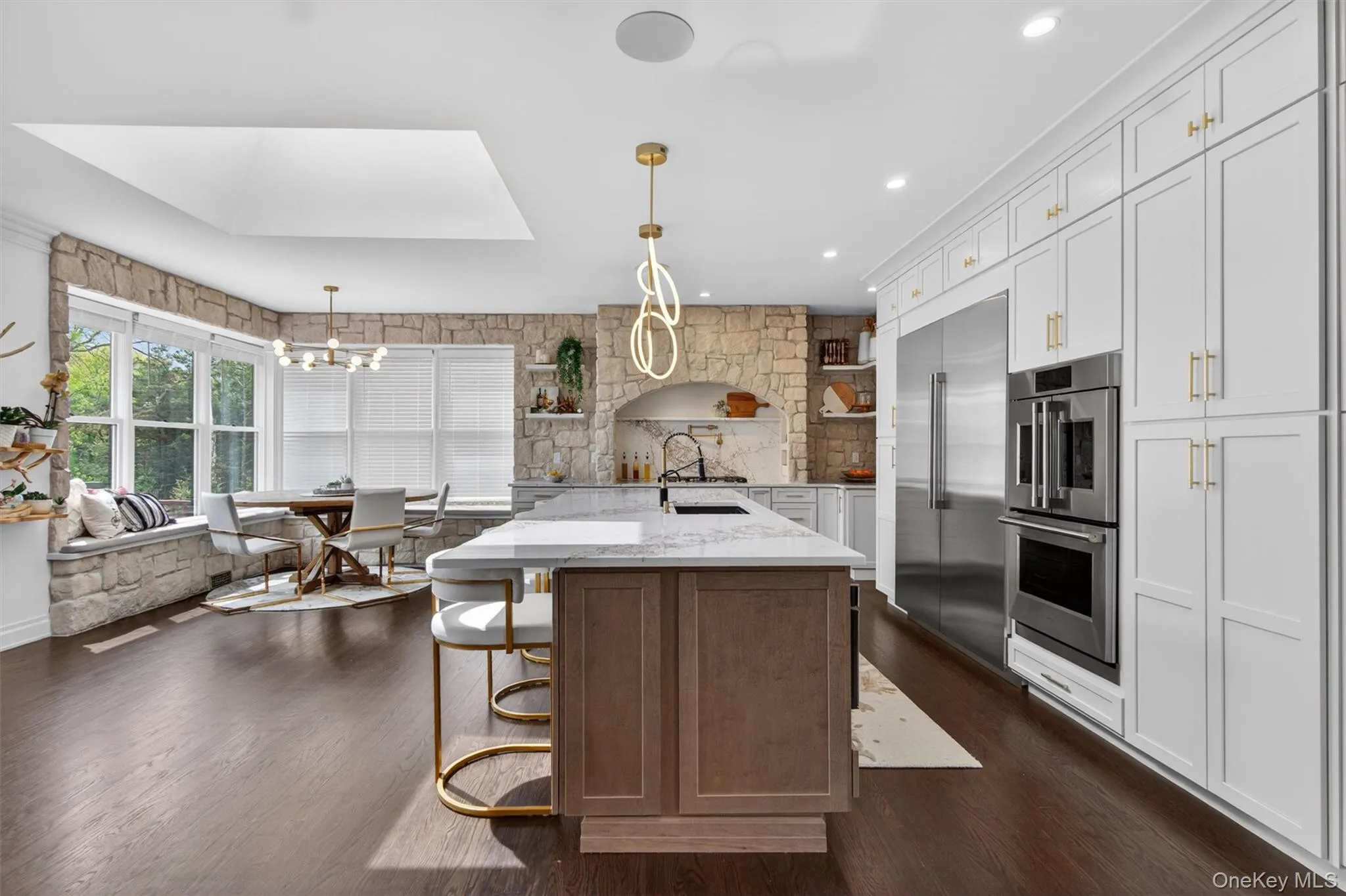 237 South Mountain Road, Clarkstown, NY, 5 Bedrooms Bedrooms, 18 Rooms Rooms,3 BathroomsBathrooms,Residential,For Rent,South Mountain,0,992585 237 South Mountain Road, Clarkstown, NY, 5 Bedrooms Bedrooms, 18 Rooms Rooms,3 BathroomsBathrooms,Residential,For Rent,South Mountain,0,992585