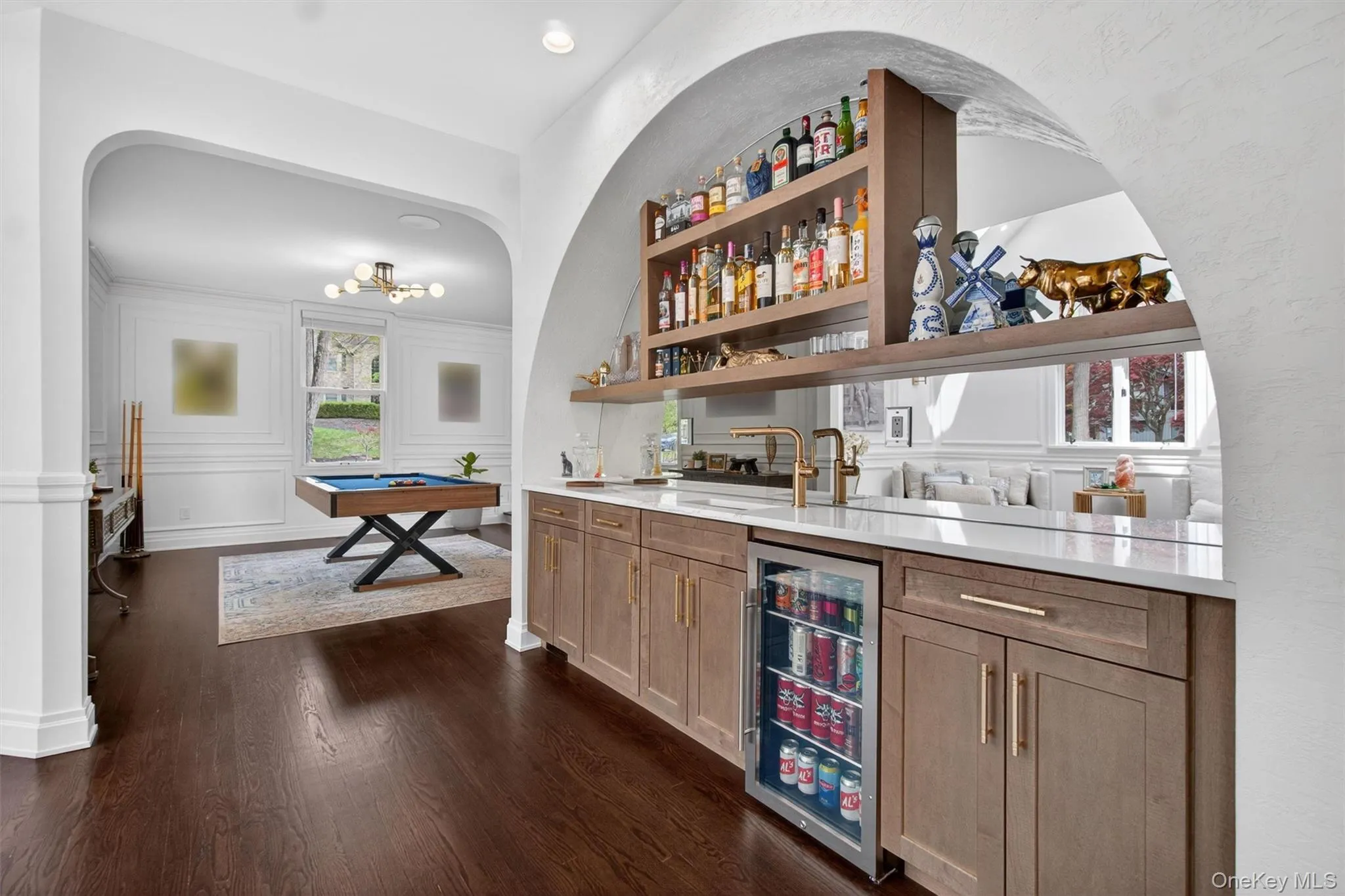 Wet bar with 3rd sink off of the Den Wet bar with 3rd sink off of the Den