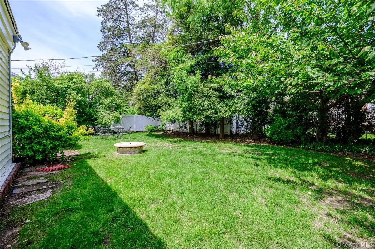427 Westminster Road, Hempstead, NY, 3 Bedrooms Bedrooms, 7 Rooms Rooms,2 BathroomsBathrooms,Residential,For Rent,Westminster,0,992589 427 Westminster Road, Hempstead, NY, 3 Bedrooms Bedrooms, 7 Rooms Rooms,2 BathroomsBathrooms,Residential,For Rent,Westminster,0,992589