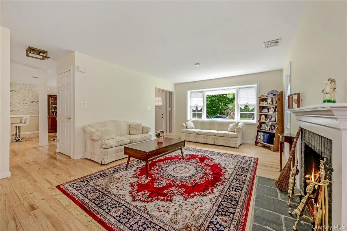 427 Westminster Road, Hempstead, NY, 3 Bedrooms Bedrooms, 7 Rooms Rooms,2 BathroomsBathrooms,Residential,For Rent,Westminster,0,992589 427 Westminster Road, Hempstead, NY, 3 Bedrooms Bedrooms, 7 Rooms Rooms,2 BathroomsBathrooms,Residential,For Rent,Westminster,0,992589