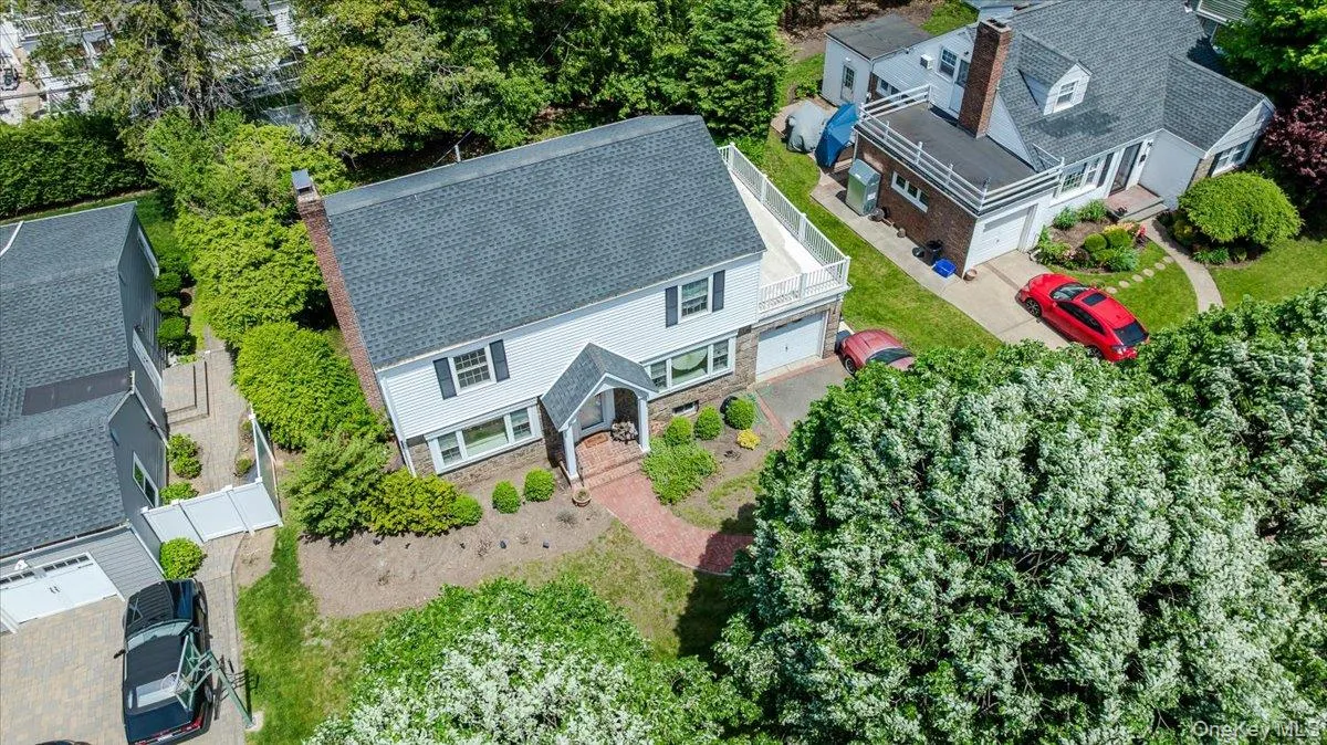 427 Westminster Road, Hempstead, NY, 3 Bedrooms Bedrooms, 7 Rooms Rooms,2 BathroomsBathrooms,Residential,For Rent,Westminster,0,992589 427 Westminster Road, Hempstead, NY, 3 Bedrooms Bedrooms, 7 Rooms Rooms,2 BathroomsBathrooms,Residential,For Rent,Westminster,0,992589