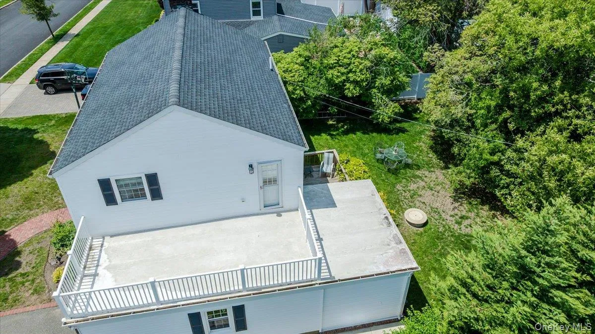 427 Westminster Road, Hempstead, NY, 3 Bedrooms Bedrooms, 7 Rooms Rooms,2 BathroomsBathrooms,Residential,For Rent,Westminster,0,992589 427 Westminster Road, Hempstead, NY, 3 Bedrooms Bedrooms, 7 Rooms Rooms,2 BathroomsBathrooms,Residential,For Rent,Westminster,0,992589