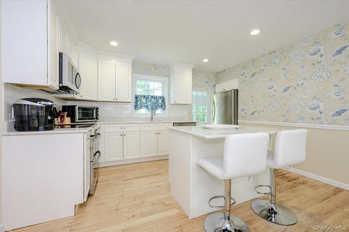 427 Westminster Road, Hempstead, NY, 3 Bedrooms Bedrooms, 7 Rooms Rooms,2 BathroomsBathrooms,Residential,For Rent,Westminster,0,992589 427 Westminster Road, Hempstead, NY, 3 Bedrooms Bedrooms, 7 Rooms Rooms,2 BathroomsBathrooms,Residential,For Rent,Westminster,0,992589