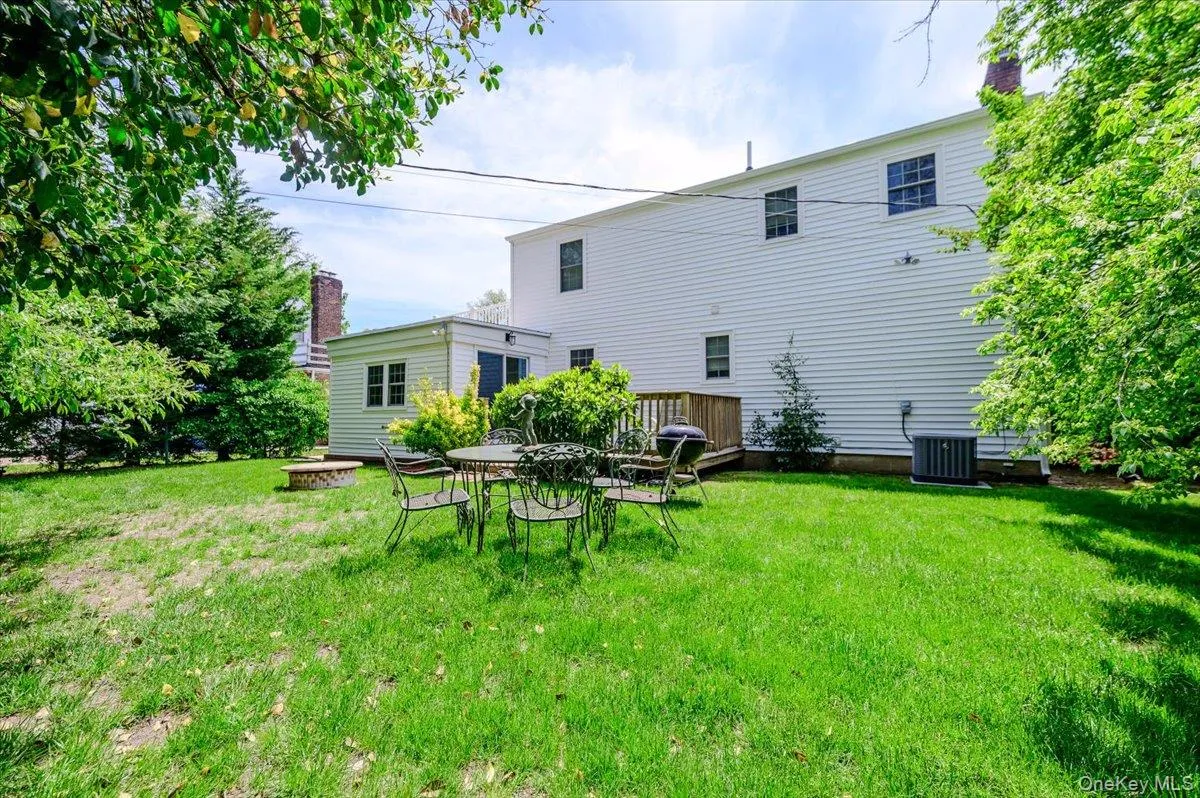 427 Westminster Road, Hempstead, NY, 3 Bedrooms Bedrooms, 7 Rooms Rooms,2 BathroomsBathrooms,Residential,For Rent,Westminster,0,992589 427 Westminster Road, Hempstead, NY, 3 Bedrooms Bedrooms, 7 Rooms Rooms,2 BathroomsBathrooms,Residential,For Rent,Westminster,0,992589