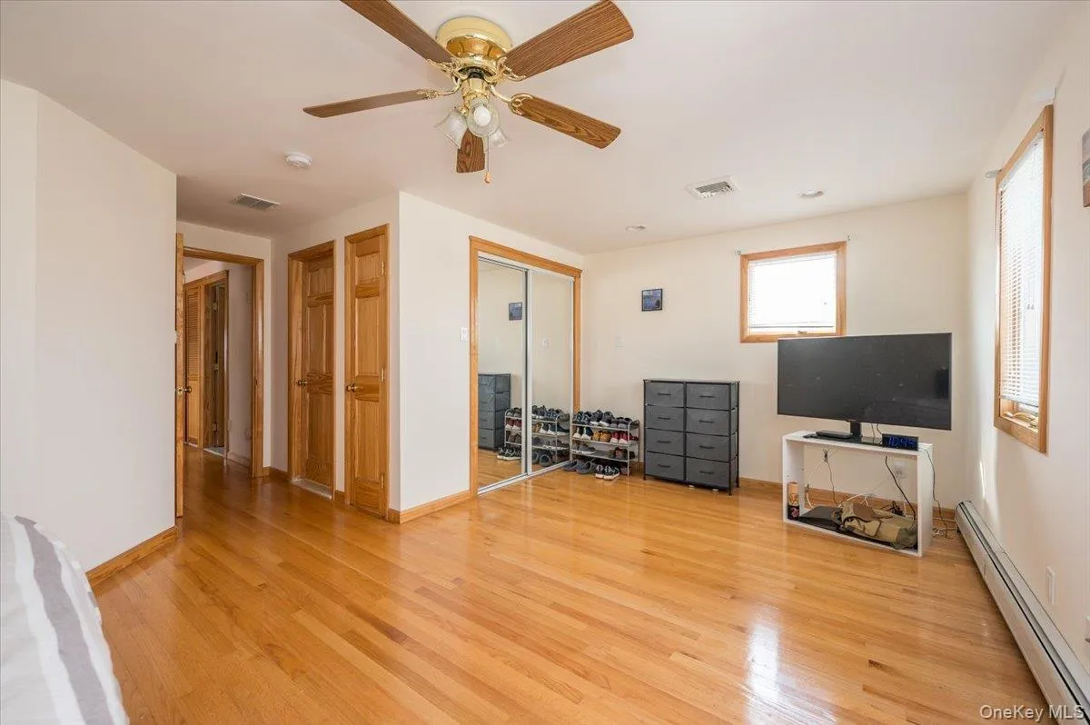 76 Coronado Street, Hempstead, NY, 4 Bedrooms Bedrooms, 7 Rooms Rooms,3 BathroomsBathrooms,Residential Lease,For Rent,Coronado,0,992590 76 Coronado Street, Hempstead, NY, 4 Bedrooms Bedrooms, 7 Rooms Rooms,3 BathroomsBathrooms,Residential Lease,For Rent,Coronado,0,992590