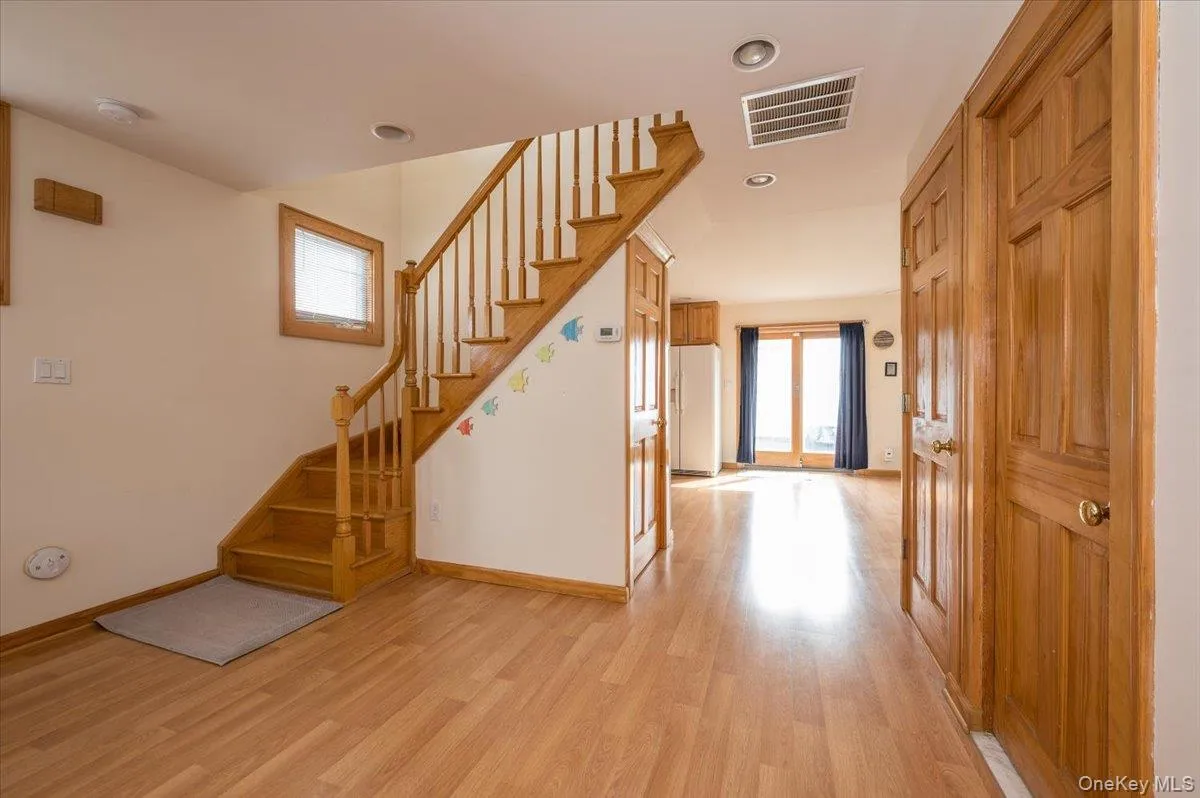 76 Coronado Street, Hempstead, NY, 4 Bedrooms Bedrooms, 7 Rooms Rooms,3 BathroomsBathrooms,Residential Lease,For Rent,Coronado,0,992590 76 Coronado Street, Hempstead, NY, 4 Bedrooms Bedrooms, 7 Rooms Rooms,3 BathroomsBathrooms,Residential Lease,For Rent,Coronado,0,992590
