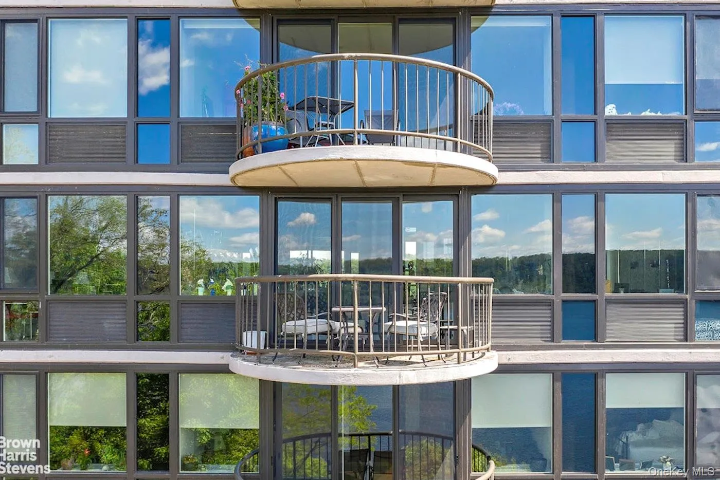 2521 Palisade Avenue, New York, NY, 2 Bedrooms Bedrooms, 4 Rooms Rooms,2 BathroomsBathrooms,Residential Lease,For Rent,Palisade,0,992591 2521 Palisade Avenue, New York, NY, 2 Bedrooms Bedrooms, 4 Rooms Rooms,2 BathroomsBathrooms,Residential Lease,For Rent,Palisade,0,992591