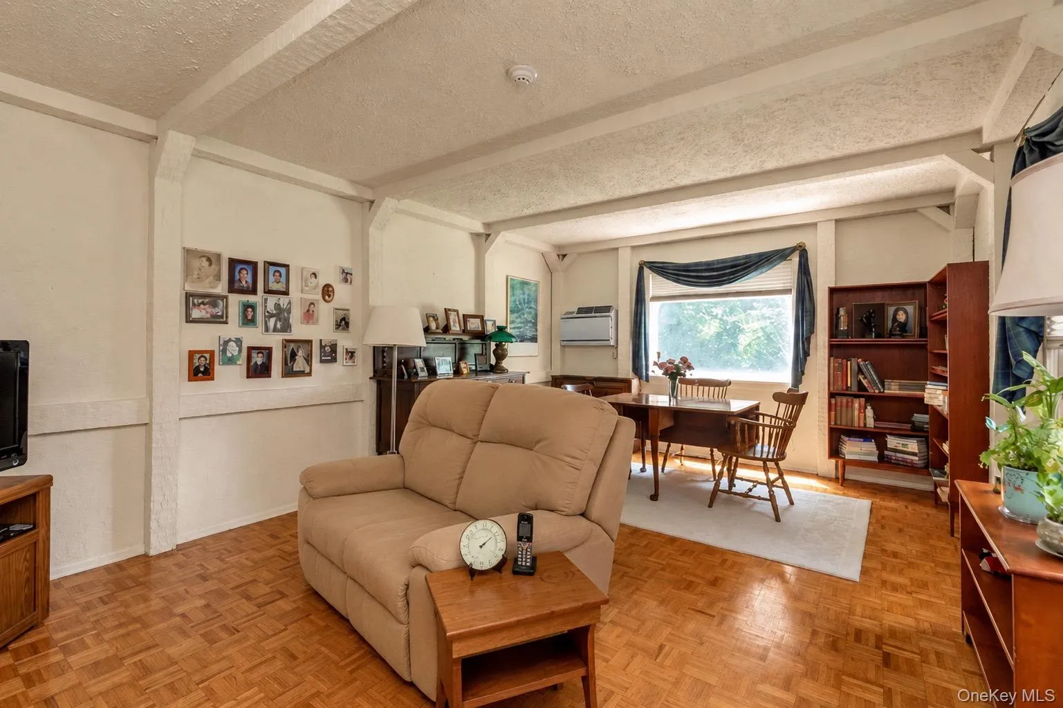 148 Princeton Street, North Hempstead, NY, 3 Bedrooms Bedrooms, 6 Rooms Rooms,1 BathroomBathrooms,Residential,For Rent,Princeton,0,992598 148 Princeton Street, North Hempstead, NY, 3 Bedrooms Bedrooms, 6 Rooms Rooms,1 BathroomBathrooms,Residential,For Rent,Princeton,0,992598