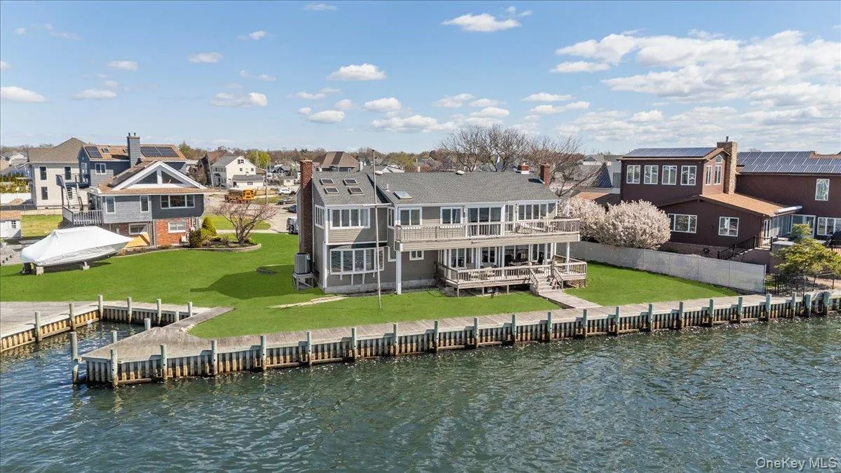 160 Sequams Lane, Islip, NY, 5 Bedrooms Bedrooms, 10 Rooms Rooms,3 BathroomsBathrooms,Residential,For Rent,Sequams,0,992605 160 Sequams Lane, Islip, NY, 5 Bedrooms Bedrooms, 10 Rooms Rooms,3 BathroomsBathrooms,Residential,For Rent,Sequams,0,992605