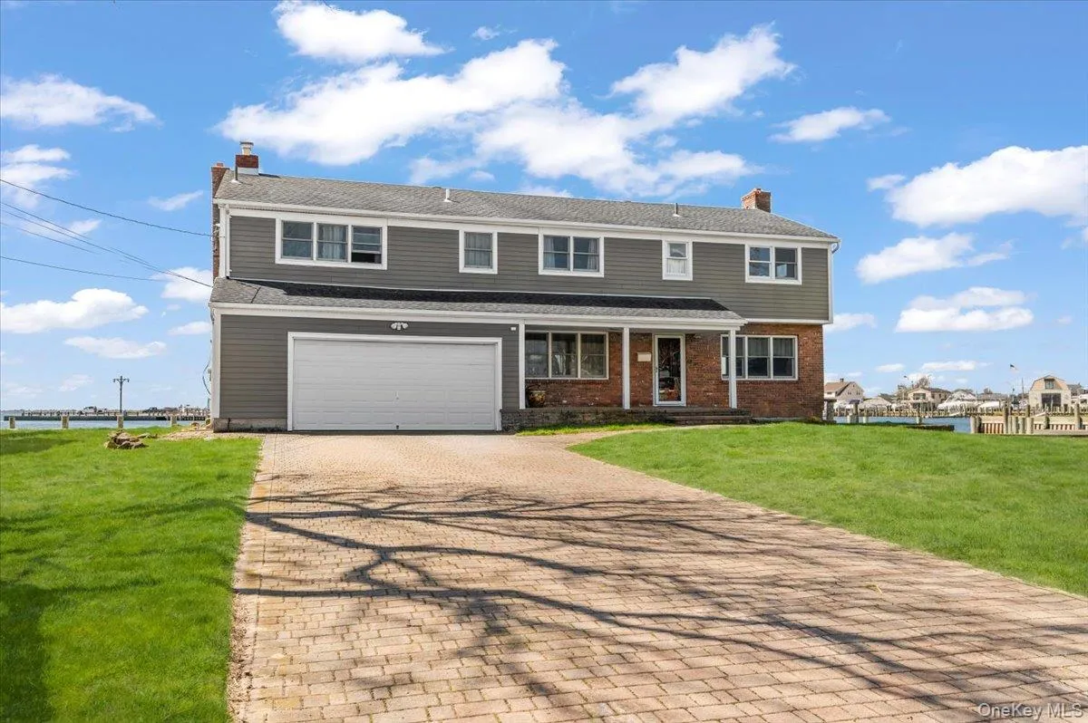 160 Sequams Lane, Islip, NY, 5 Bedrooms Bedrooms, 10 Rooms Rooms,3 BathroomsBathrooms,Residential,For Rent,Sequams,0,992605 160 Sequams Lane, Islip, NY, 5 Bedrooms Bedrooms, 10 Rooms Rooms,3 BathroomsBathrooms,Residential,For Rent,Sequams,0,992605