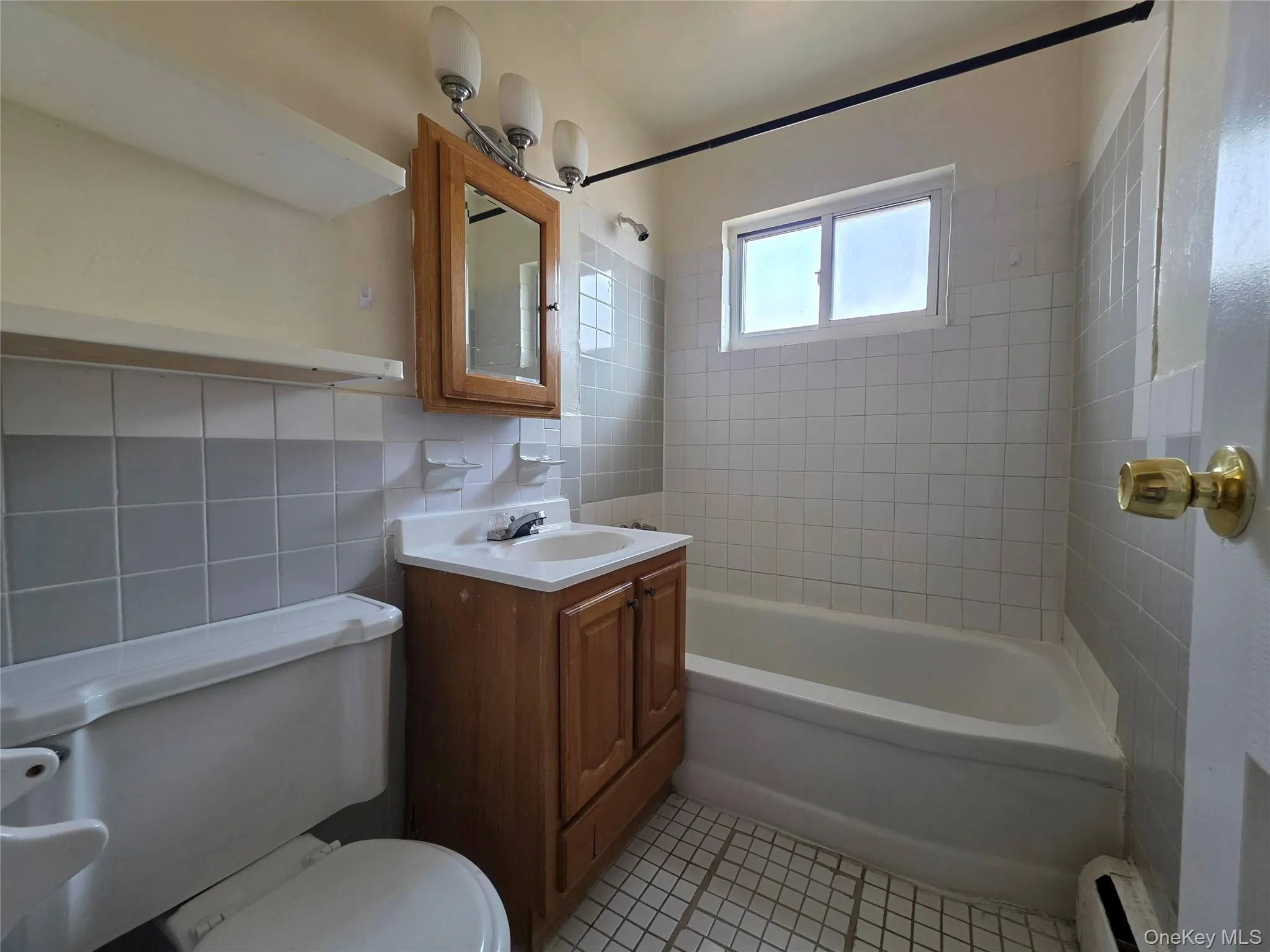 41 Quebec Road, Hempstead, NY, 1 Bedroom Bedrooms, 3 Rooms Rooms,1 BathroomBathrooms,Residential Lease,For Rent,Quebec,0,992617 41 Quebec Road, Hempstead, NY, 1 Bedroom Bedrooms, 3 Rooms Rooms,1 BathroomBathrooms,Residential Lease,For Rent,Quebec,0,992617