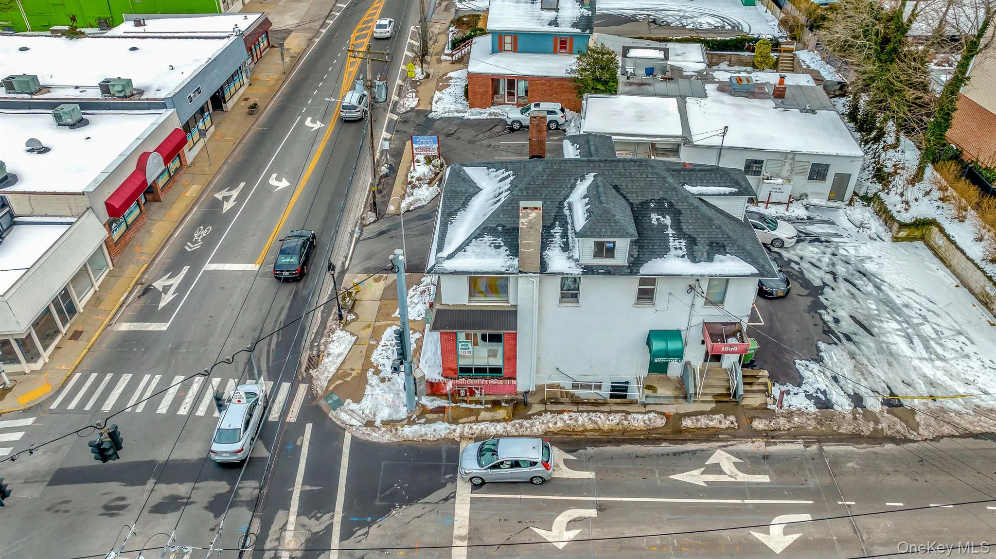 1500 Main Street, Brookhaven, NY, 2 Bedrooms Bedrooms, 5 Rooms Rooms,2 BathroomsBathrooms,Residential Lease,For Rent,Main,0,992619 1500 Main Street, Brookhaven, NY, 2 Bedrooms Bedrooms, 5 Rooms Rooms,2 BathroomsBathrooms,Residential Lease,For Rent,Main,0,992619
