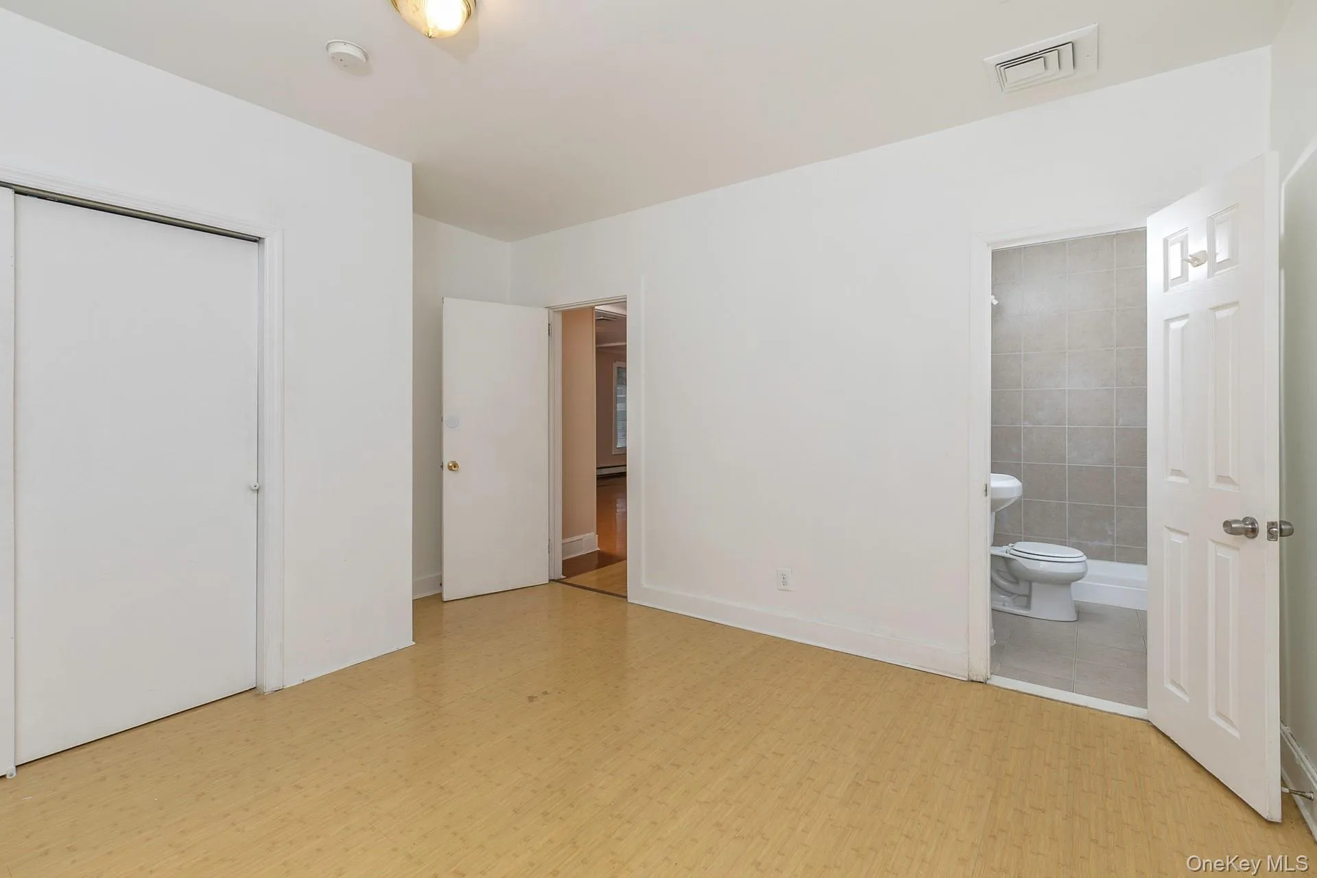 1500 Main Street, Brookhaven, NY, 2 Bedrooms Bedrooms, 5 Rooms Rooms,2 BathroomsBathrooms,Residential Lease,For Rent,Main,0,992619 1500 Main Street, Brookhaven, NY, 2 Bedrooms Bedrooms, 5 Rooms Rooms,2 BathroomsBathrooms,Residential Lease,For Rent,Main,0,992619