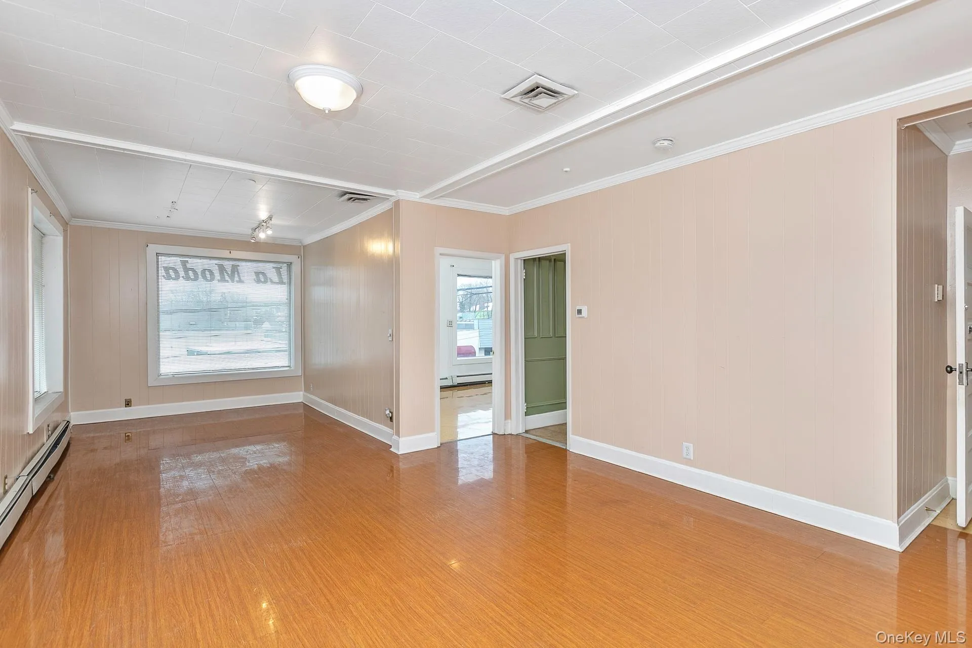 1500 Main Street, Brookhaven, NY, 2 Bedrooms Bedrooms, 5 Rooms Rooms,2 BathroomsBathrooms,Residential Lease,For Rent,Main,0,992619 1500 Main Street, Brookhaven, NY, 2 Bedrooms Bedrooms, 5 Rooms Rooms,2 BathroomsBathrooms,Residential Lease,For Rent,Main,0,992619