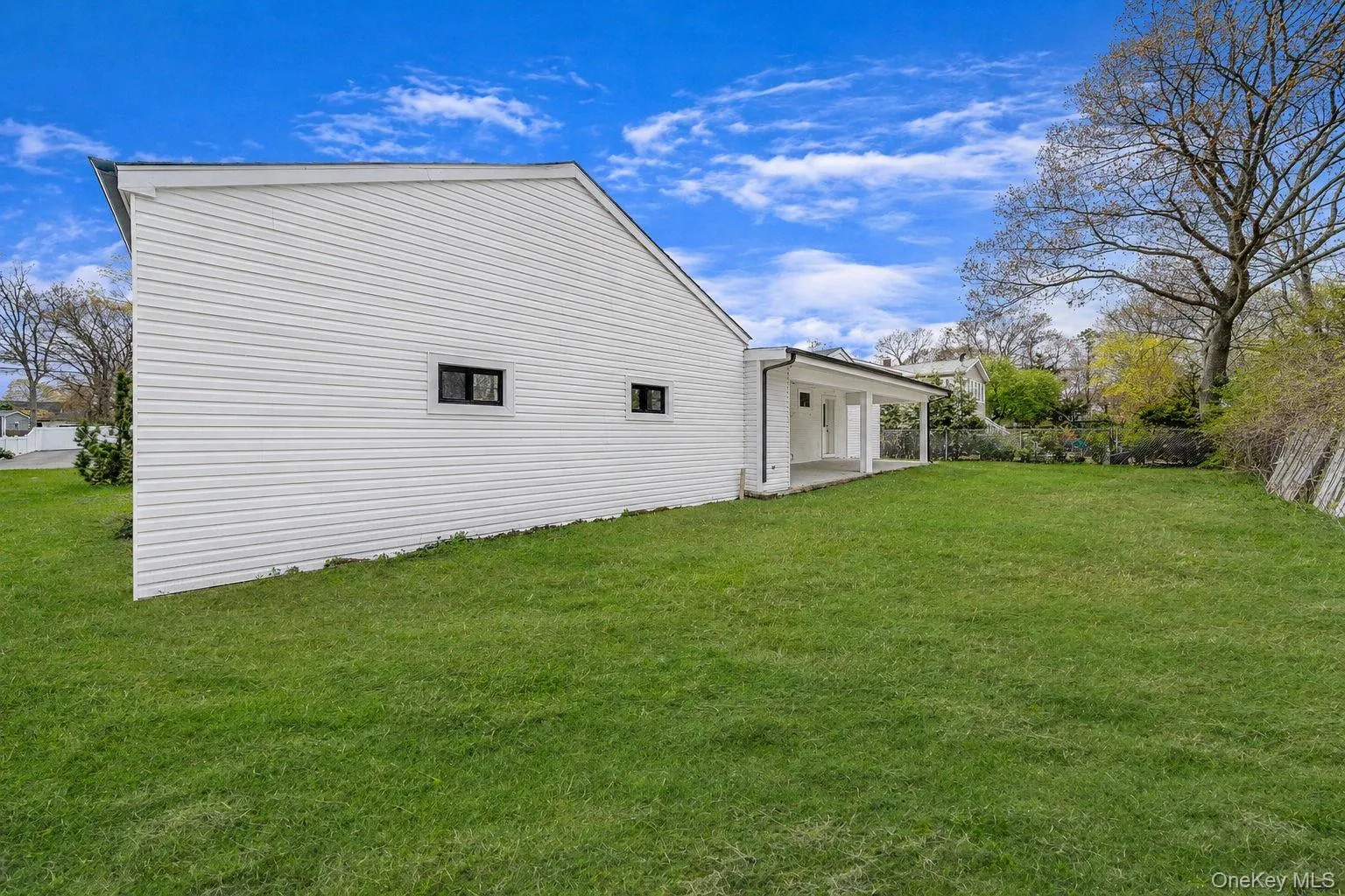 39 Pinetop Drive, Brookhaven, NY, 4 Bedrooms Bedrooms, 8 Rooms Rooms,3 BathroomsBathrooms,Residential,For Rent,Pinetop,0,992628 39 Pinetop Drive, Brookhaven, NY, 4 Bedrooms Bedrooms, 8 Rooms Rooms,3 BathroomsBathrooms,Residential,For Rent,Pinetop,0,992628