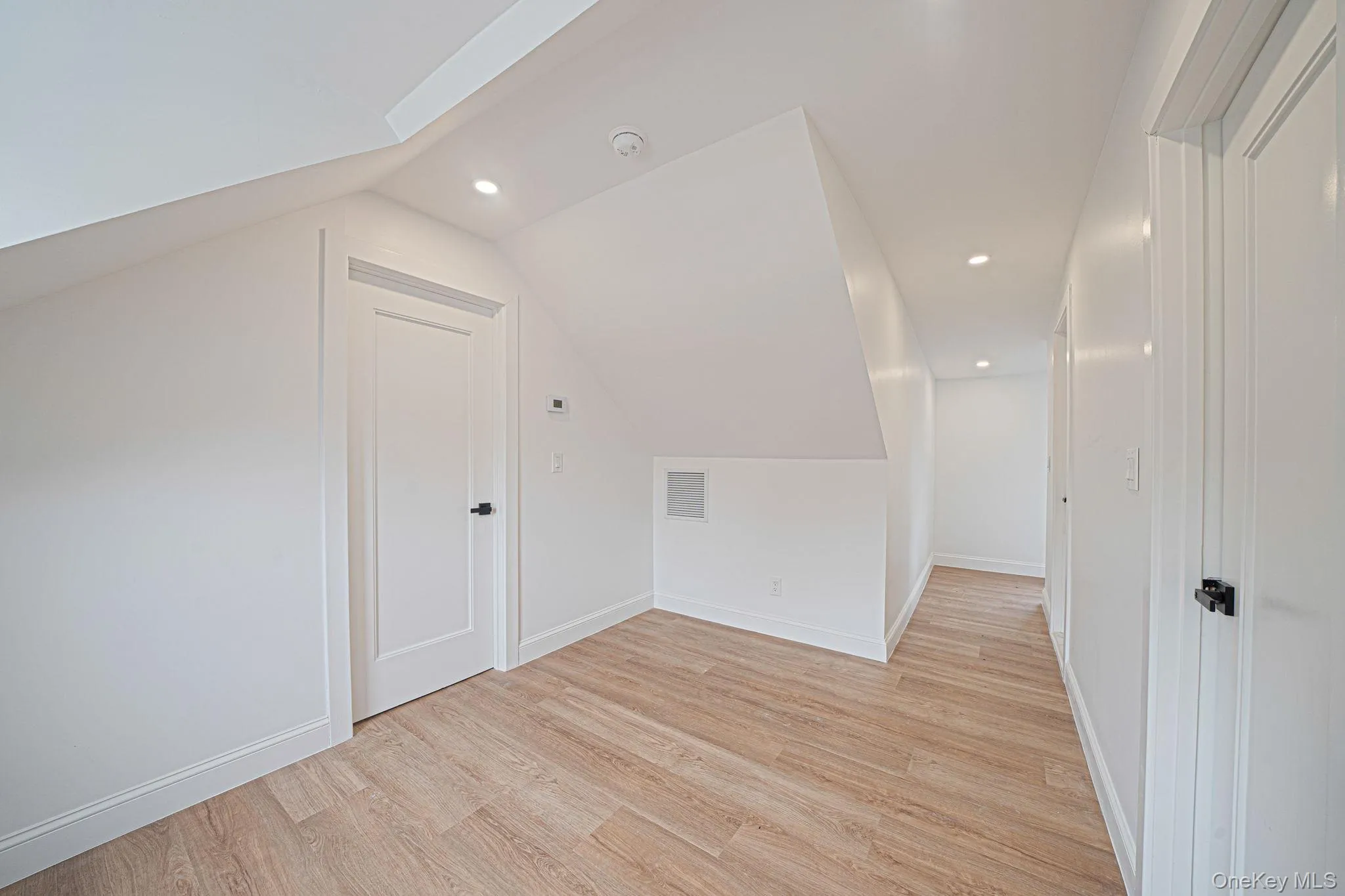 39 Pinetop Drive, Brookhaven, NY, 4 Bedrooms Bedrooms, 8 Rooms Rooms,3 BathroomsBathrooms,Residential,For Rent,Pinetop,0,992628 39 Pinetop Drive, Brookhaven, NY, 4 Bedrooms Bedrooms, 8 Rooms Rooms,3 BathroomsBathrooms,Residential,For Rent,Pinetop,0,992628