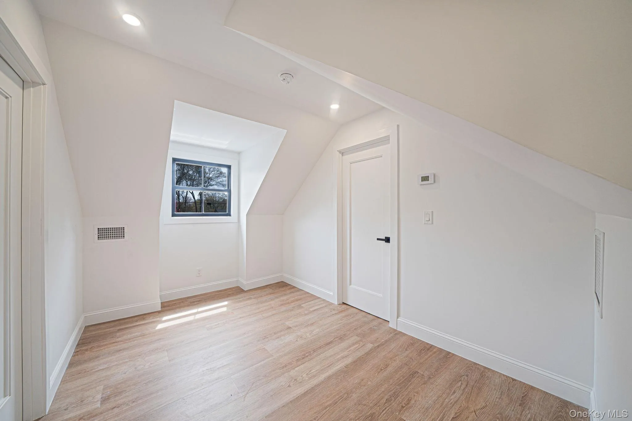 39 Pinetop Drive, Brookhaven, NY, 4 Bedrooms Bedrooms, 8 Rooms Rooms,3 BathroomsBathrooms,Residential,For Rent,Pinetop,0,992628 39 Pinetop Drive, Brookhaven, NY, 4 Bedrooms Bedrooms, 8 Rooms Rooms,3 BathroomsBathrooms,Residential,For Rent,Pinetop,0,992628