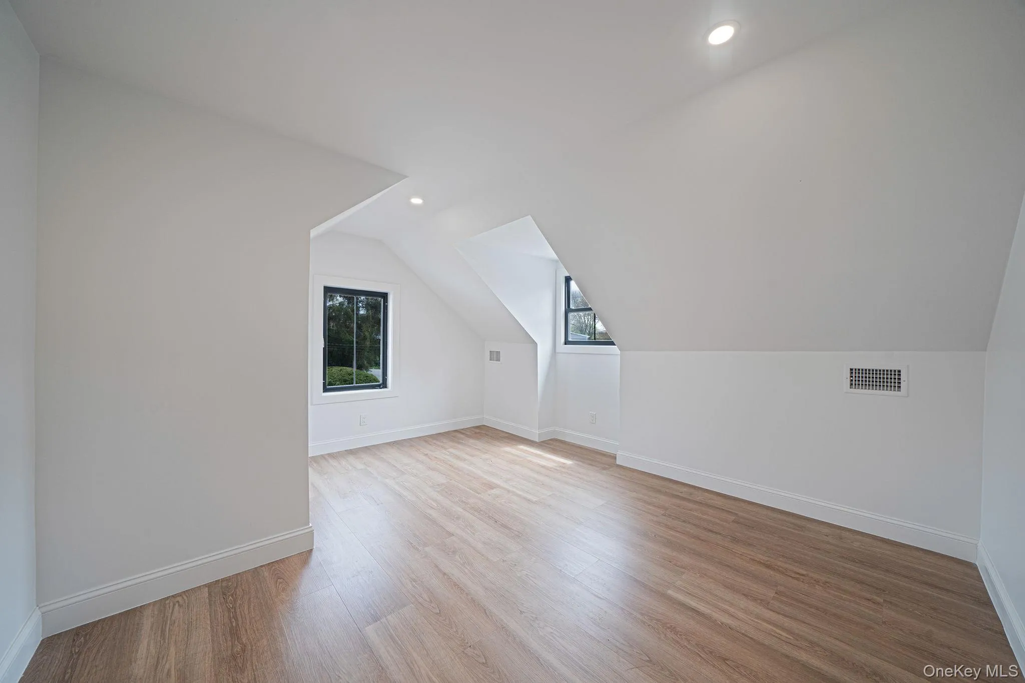 39 Pinetop Drive, Brookhaven, NY, 4 Bedrooms Bedrooms, 8 Rooms Rooms,3 BathroomsBathrooms,Residential,For Rent,Pinetop,0,992628 39 Pinetop Drive, Brookhaven, NY, 4 Bedrooms Bedrooms, 8 Rooms Rooms,3 BathroomsBathrooms,Residential,For Rent,Pinetop,0,992628