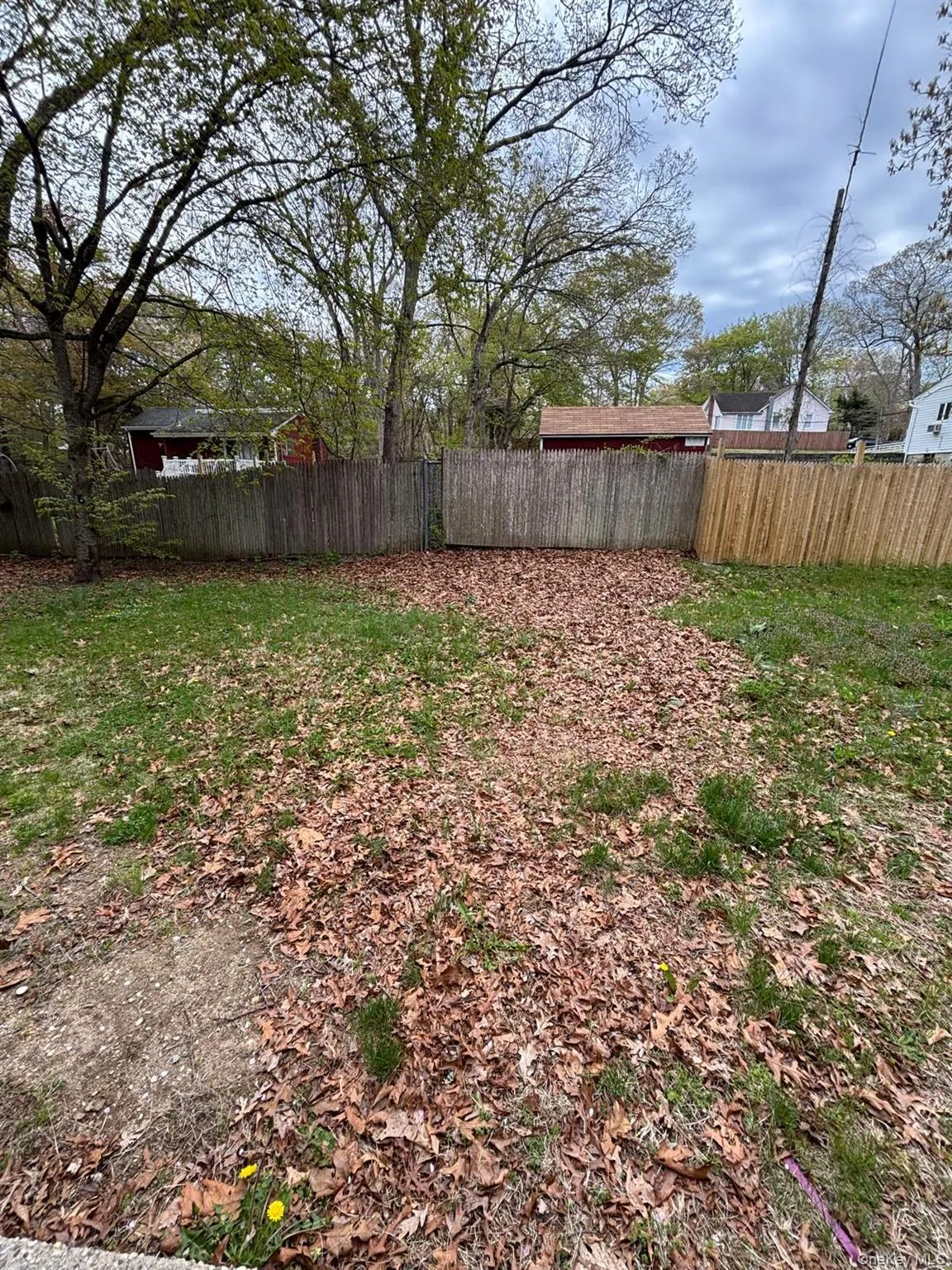 112 Maple Lane, Brookhaven, NY, 3 Bedrooms Bedrooms, 5 Rooms Rooms,1 BathroomBathrooms,Residential Lease,For Rent,Maple,0,992634 112 Maple Lane, Brookhaven, NY, 3 Bedrooms Bedrooms, 5 Rooms Rooms,1 BathroomBathrooms,Residential Lease,For Rent,Maple,0,992634