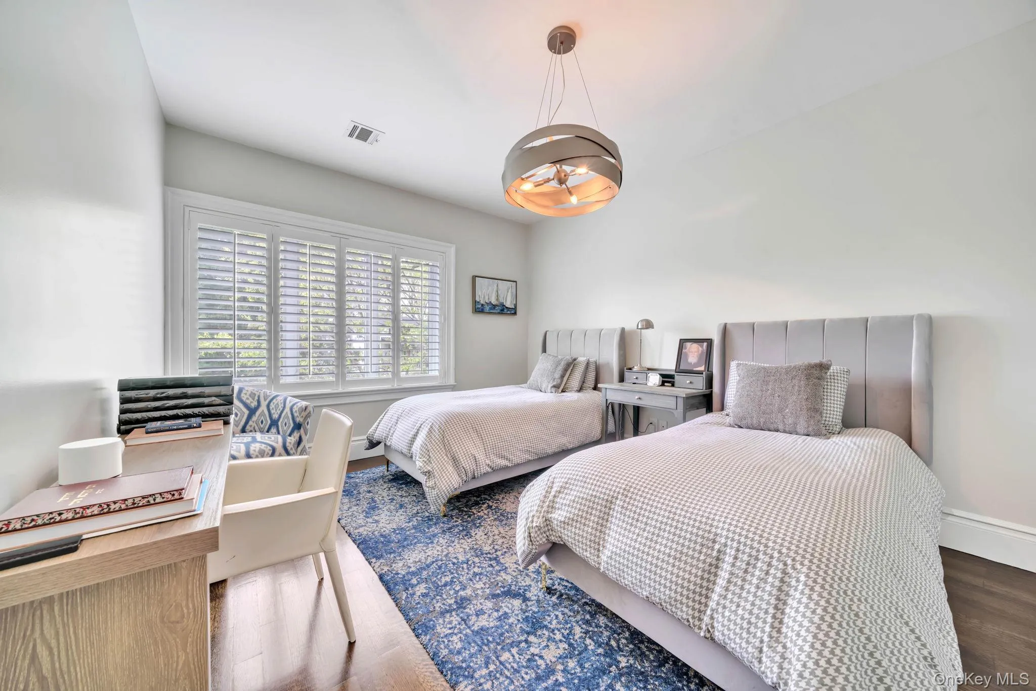 12 Dalewood Drive, Ramapo, NY, 8 Bedrooms Bedrooms, 16 Rooms Rooms,4 BathroomsBathrooms,Residential,For Rent,Dalewood,0,992639 12 Dalewood Drive, Ramapo, NY, 8 Bedrooms Bedrooms, 16 Rooms Rooms,4 BathroomsBathrooms,Residential,For Rent,Dalewood,0,992639