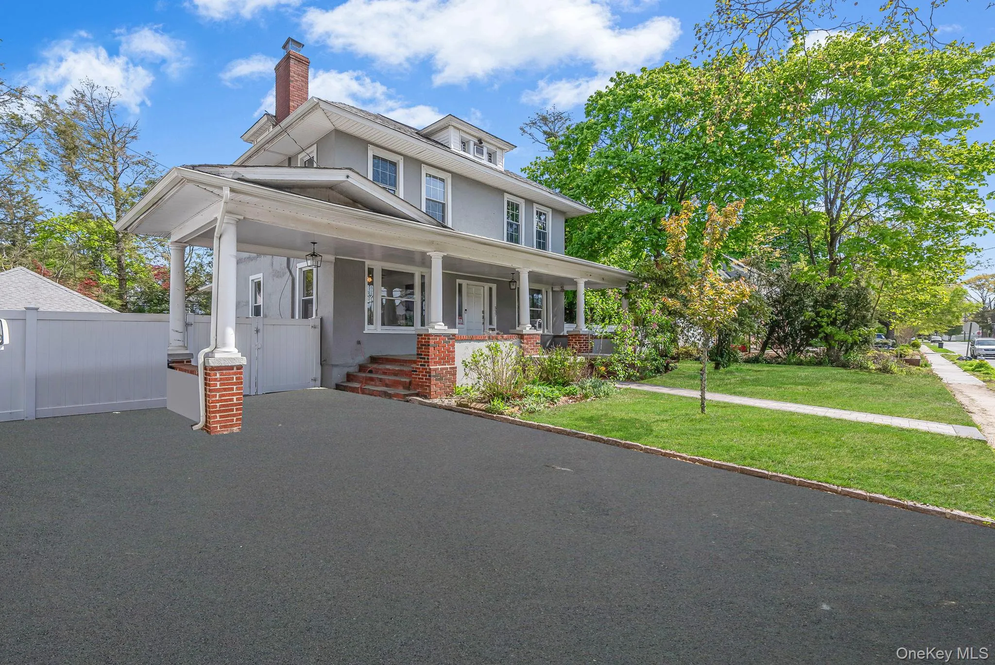 537 Livingston Street, Hempstead, NY, 4 Bedrooms Bedrooms, 11 Rooms Rooms,2 BathroomsBathrooms,Residential,For Rent,Livingston,0,992643 537 Livingston Street, Hempstead, NY, 4 Bedrooms Bedrooms, 11 Rooms Rooms,2 BathroomsBathrooms,Residential,For Rent,Livingston,0,992643