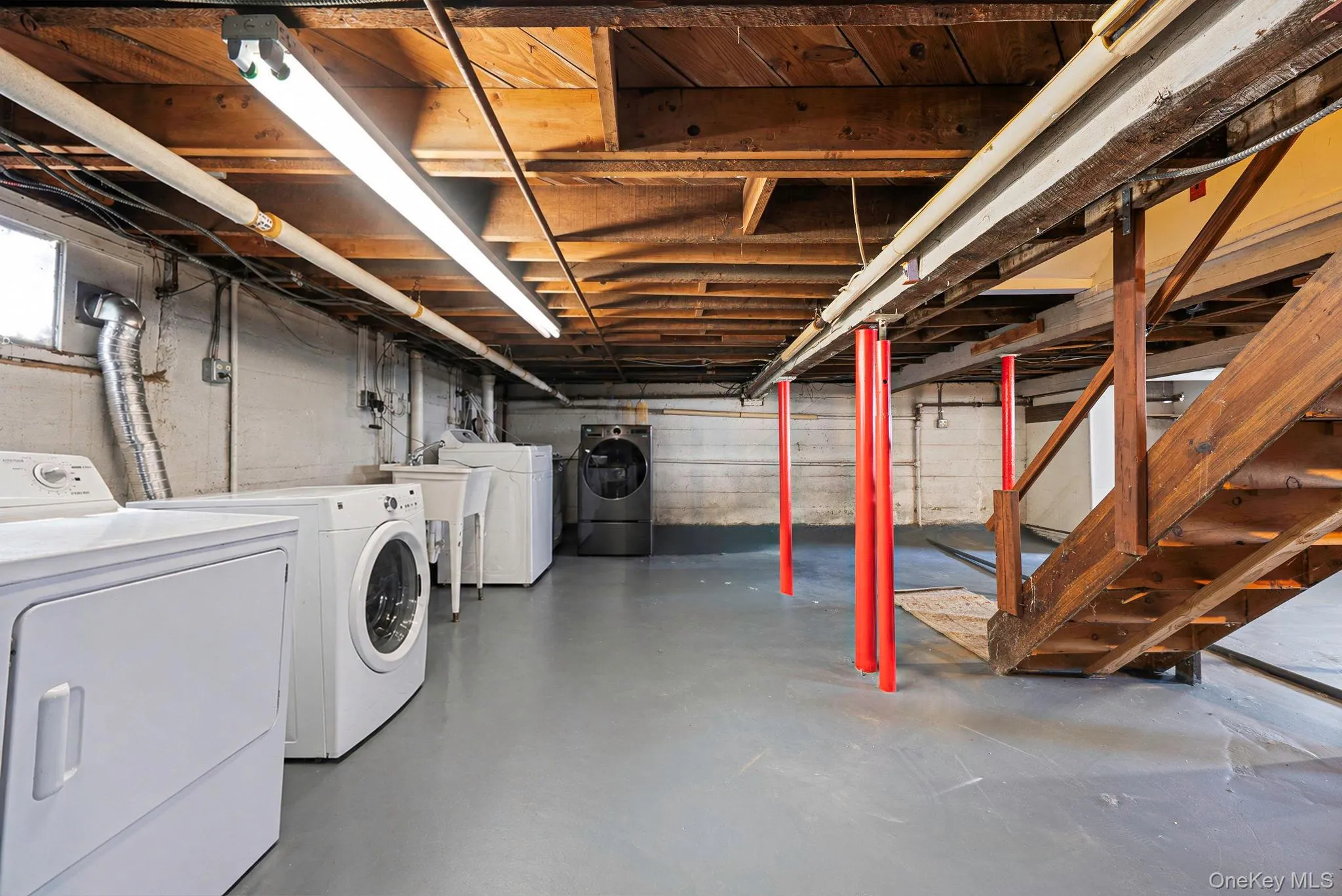537 Livingston Street, Hempstead, NY, 4 Bedrooms Bedrooms, 11 Rooms Rooms,2 BathroomsBathrooms,Residential,For Rent,Livingston,0,992643 537 Livingston Street, Hempstead, NY, 4 Bedrooms Bedrooms, 11 Rooms Rooms,2 BathroomsBathrooms,Residential,For Rent,Livingston,0,992643