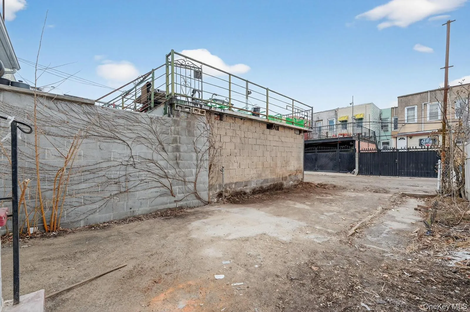 2561 99th Street, New York, NY, 2 Bedrooms Bedrooms, 5 Rooms Rooms,1 BathroomBathrooms,Residential Lease,For Rent,99th,0,992645 2561 99th Street, New York, NY, 2 Bedrooms Bedrooms, 5 Rooms Rooms,1 BathroomBathrooms,Residential Lease,For Rent,99th,0,992645